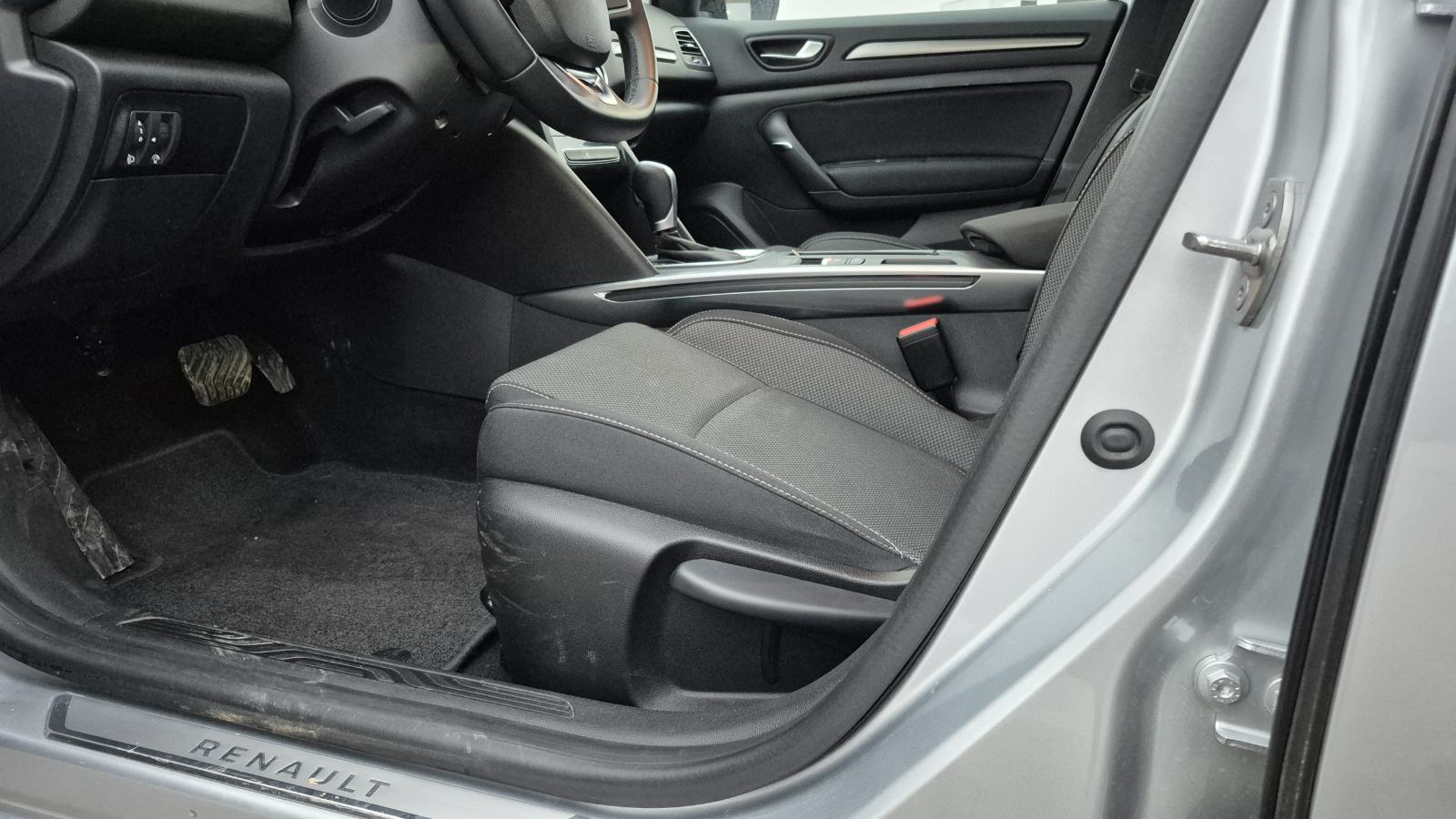 Renault Megane dCi, fotografija 16