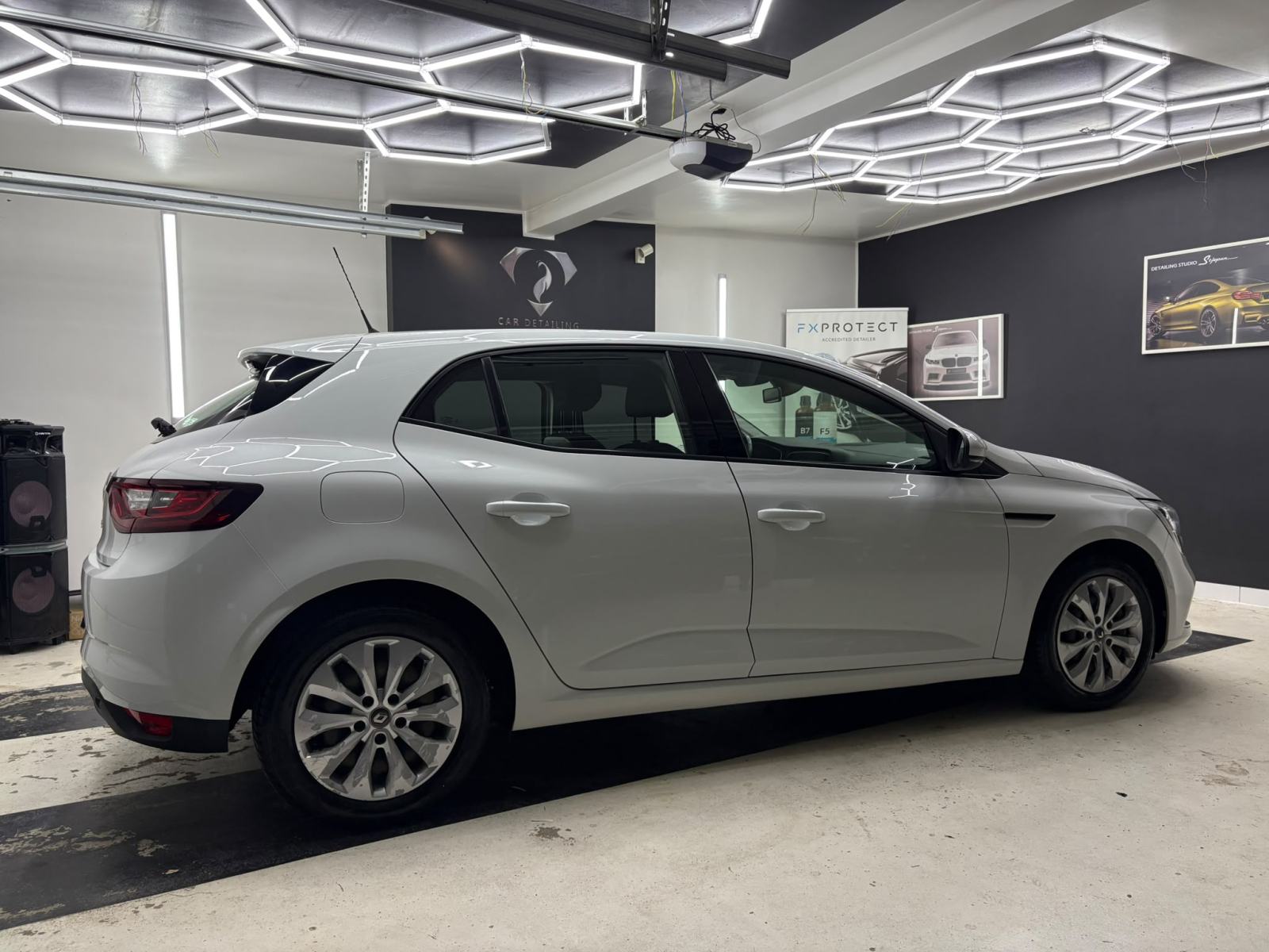 Renault Megane 1.5Dci 135Tkm, fotografija 12