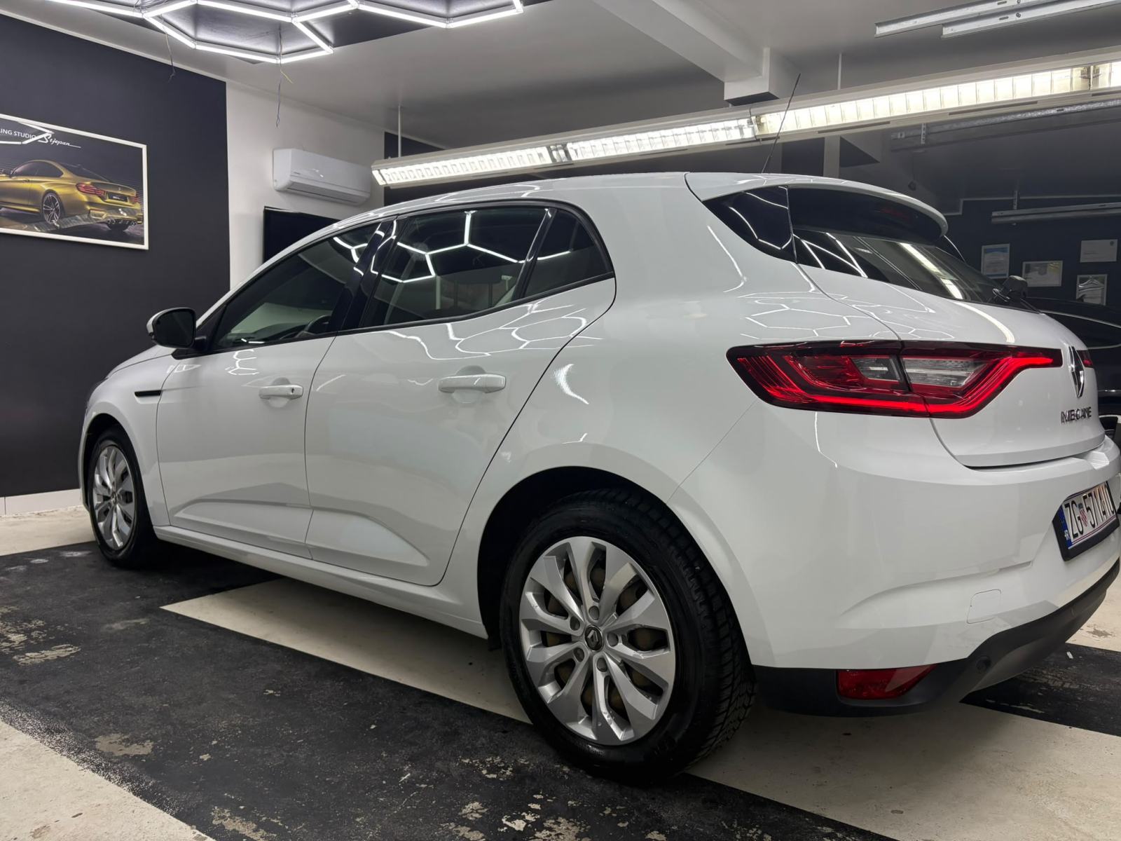 Renault Megane 1.5Dci 135Tkm, fotografija 15