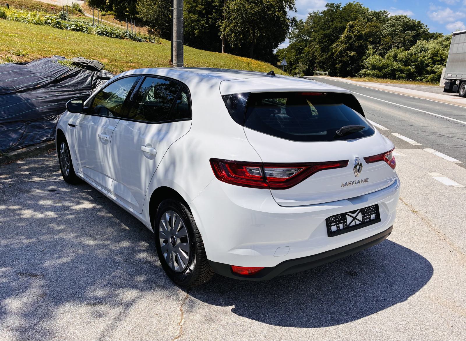 Renault Megane - Dizel - 110 000 Km - 2020 godina, fotografija 6