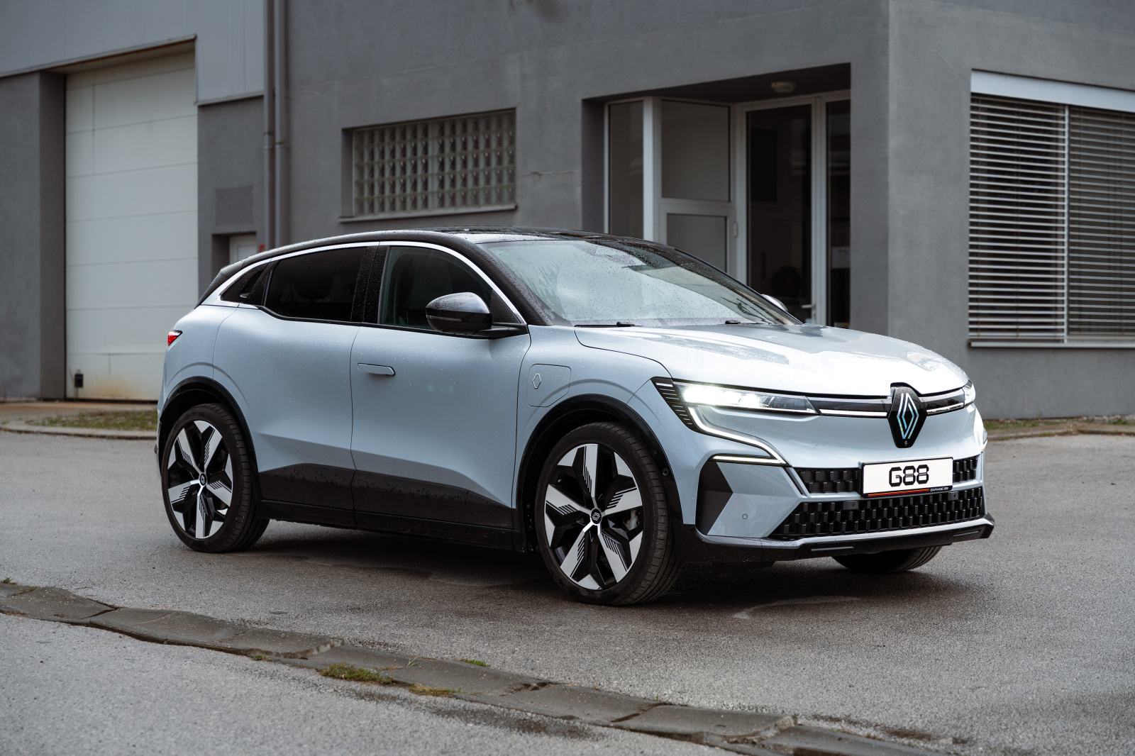 Renault Megane E-Tech Electric Techno EV60 Super Charge 220 KS | 60 kW
