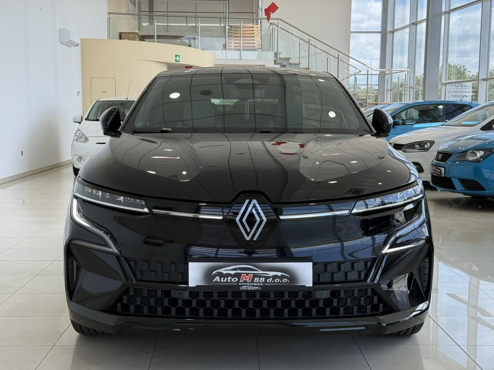 Renault Megane E-Tech - NOVO VOZILO - 88KM - TVORNIČKO JAMSTVO, fotografija 3