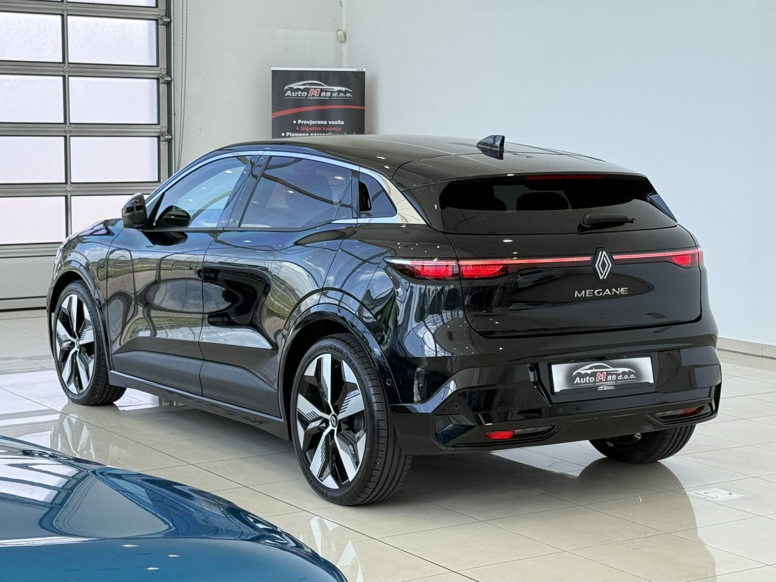 Renault Megane E-Tech - NOVO VOZILO - 88KM - TVORNIČKO JAMSTVO, fotografija 6