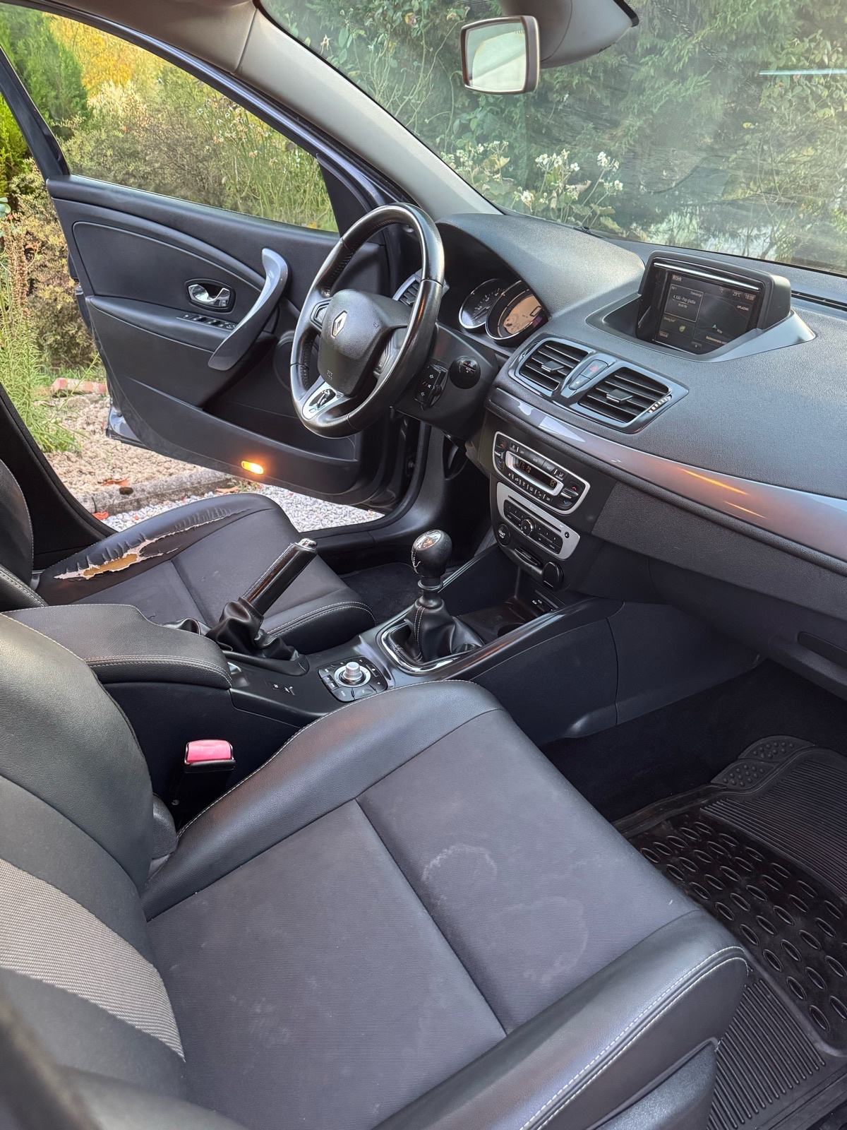 Renault Megane Grand Toure 1.5 dci, fotografija 12