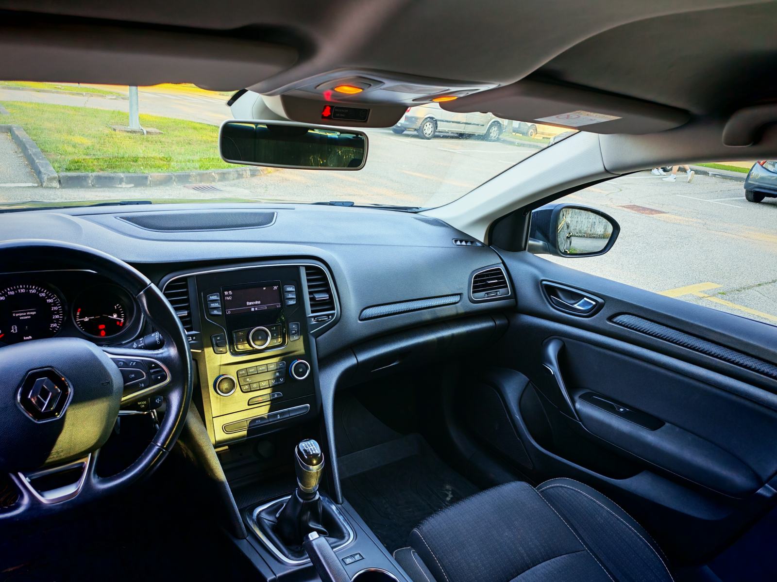 Renault Megane Grandcoupe 1.5 DCi, 1. Vlasnik, Servisna, fotografija 13