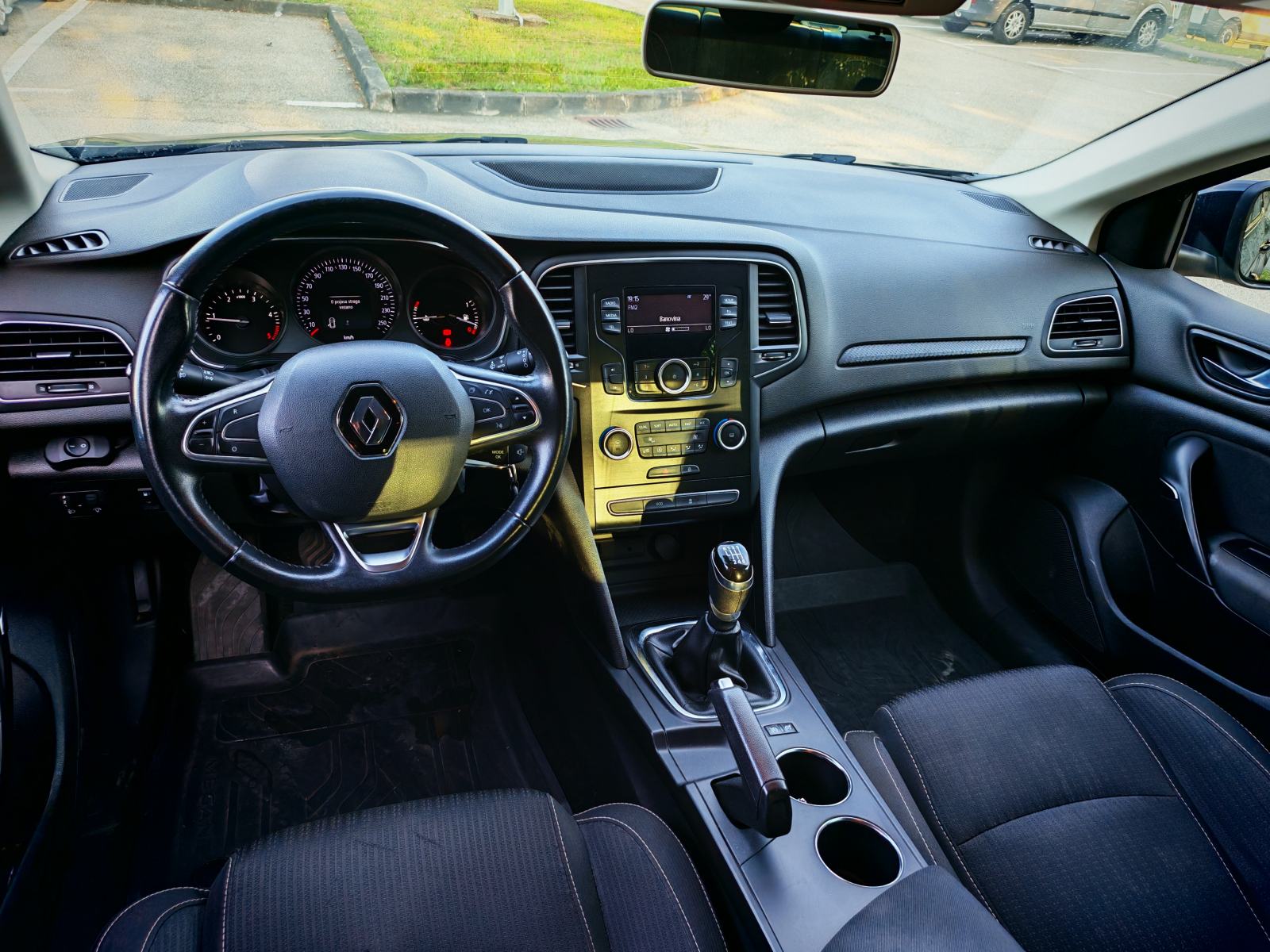 Renault Megane Grandcoupe 1.5 DCi, 1. Vlasnik, Servisna, fotografija 14