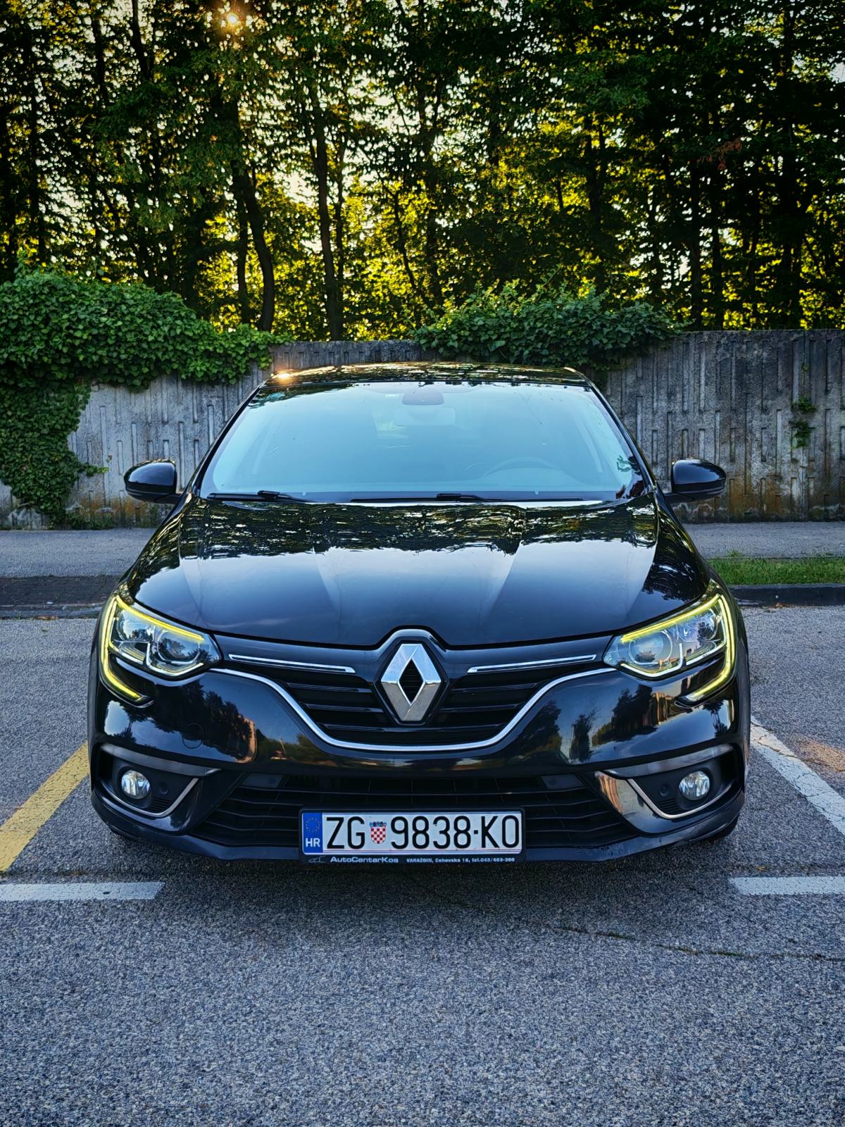 Renault Megane Grandcoupe 1.5 DCi, 1. Vlasnik, Servisna, fotografija 3