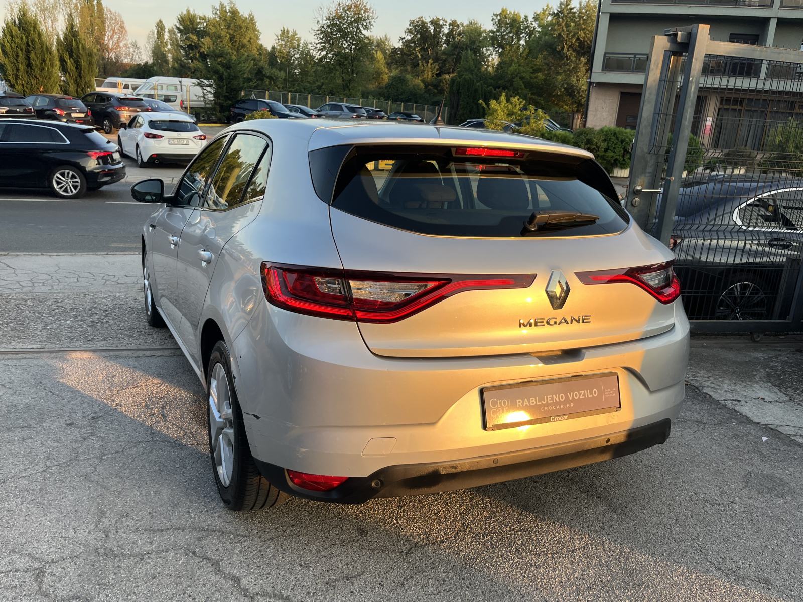 Renault Megane 1.3 TCe 1.VL Nije uvoz, fotografija 5