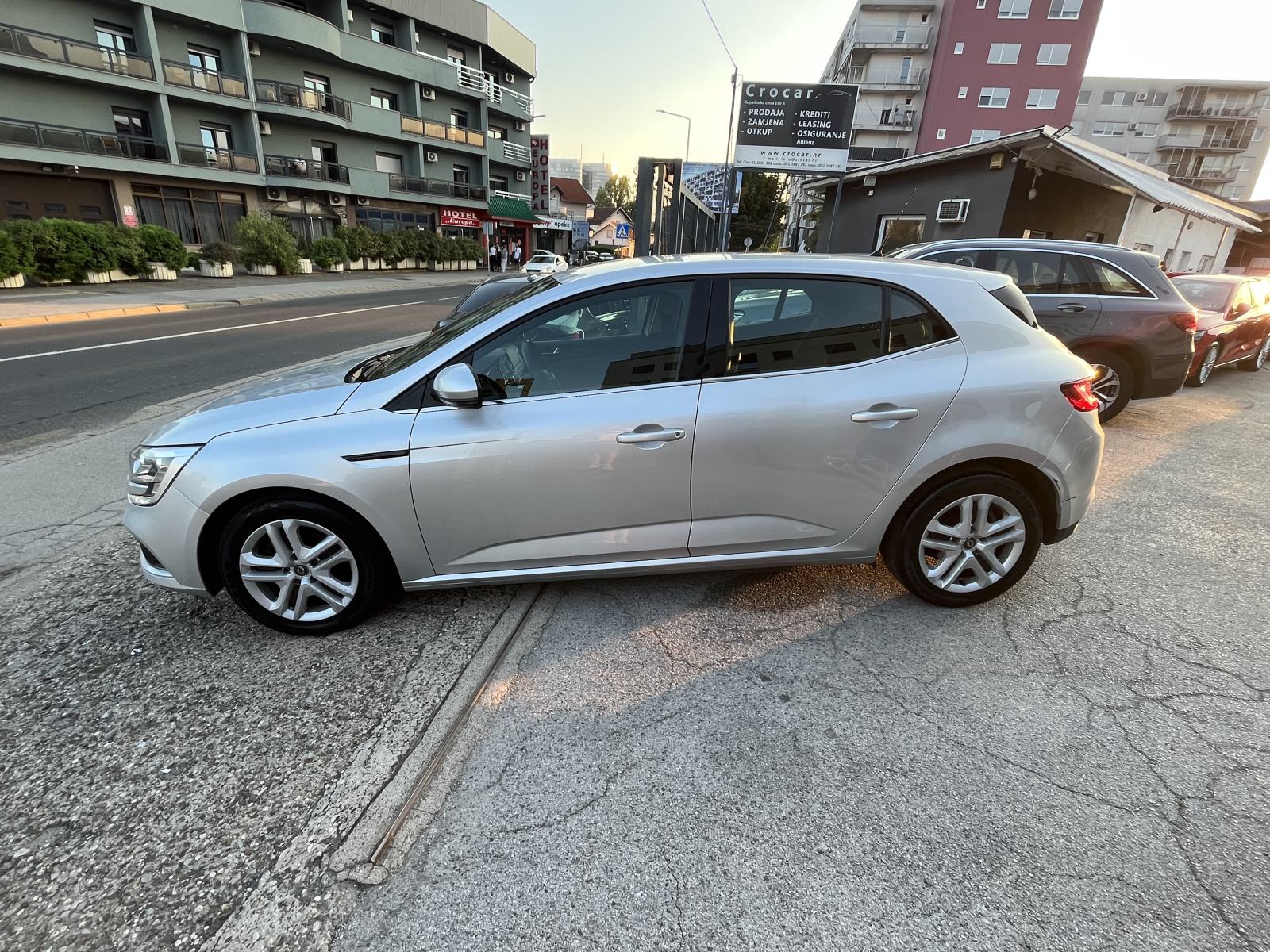 Renault Megane 1.3 TCe 1.VL Nije uvoz, fotografija 4