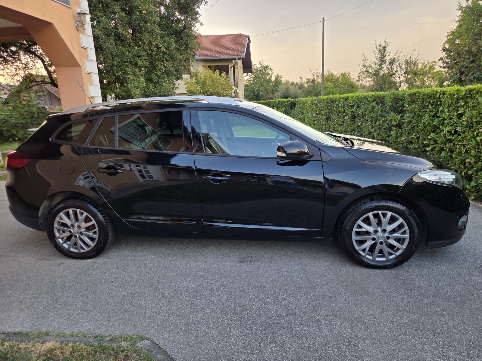 Renault Megane Grandtour 1,5 dCi,Energy Bose Edition#ODLIČAN#, fotografija 6