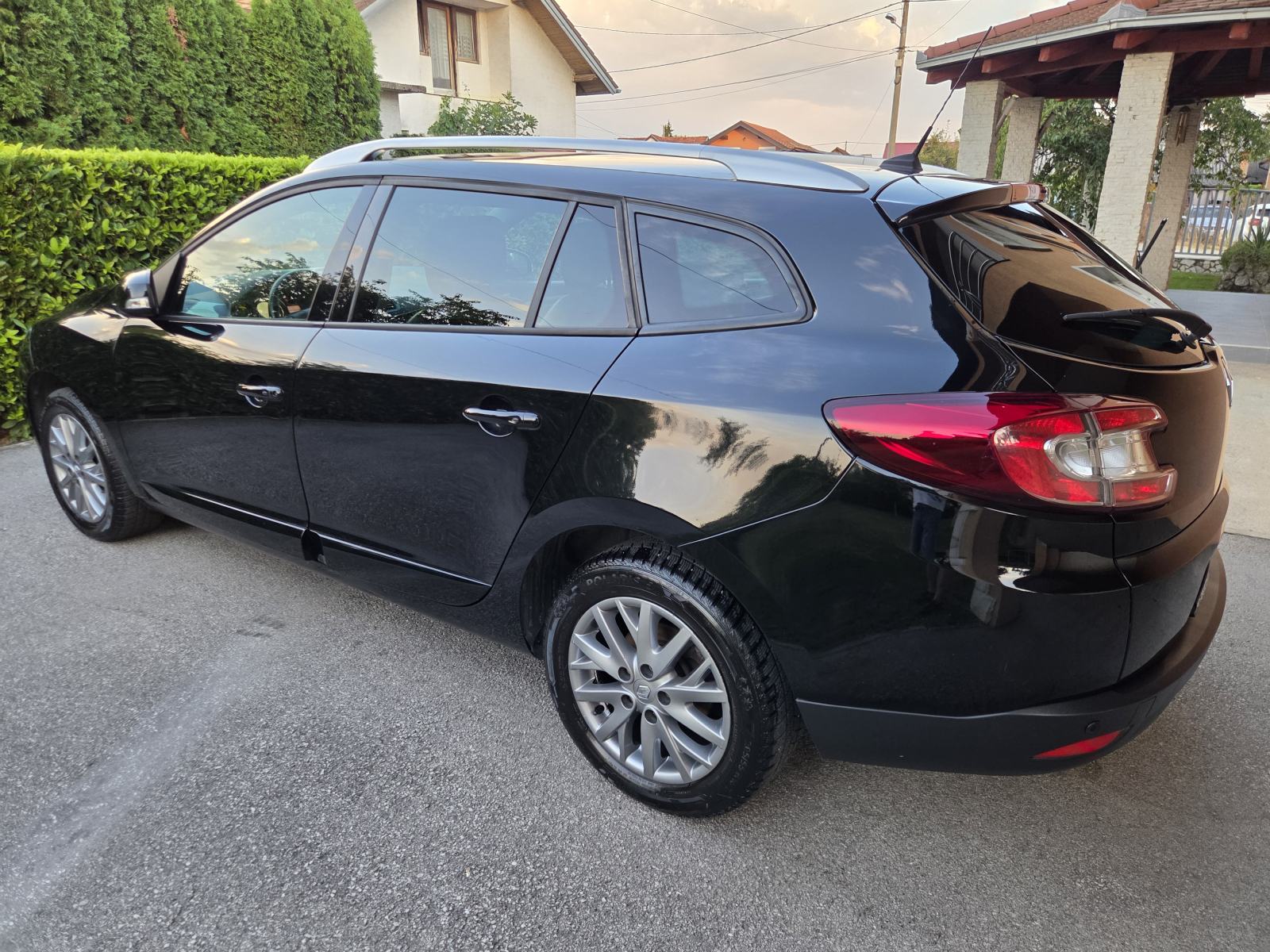 Renault Megane Grandtour 1,5 dCi,Energy Bose Edition#ODLIČAN#, fotografija 3