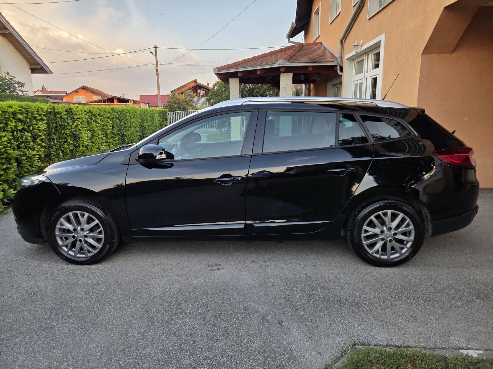 Renault Megane Grandtour 1,5 dCi,Energy Bose Edition#ODLIČAN#, fotografija 2