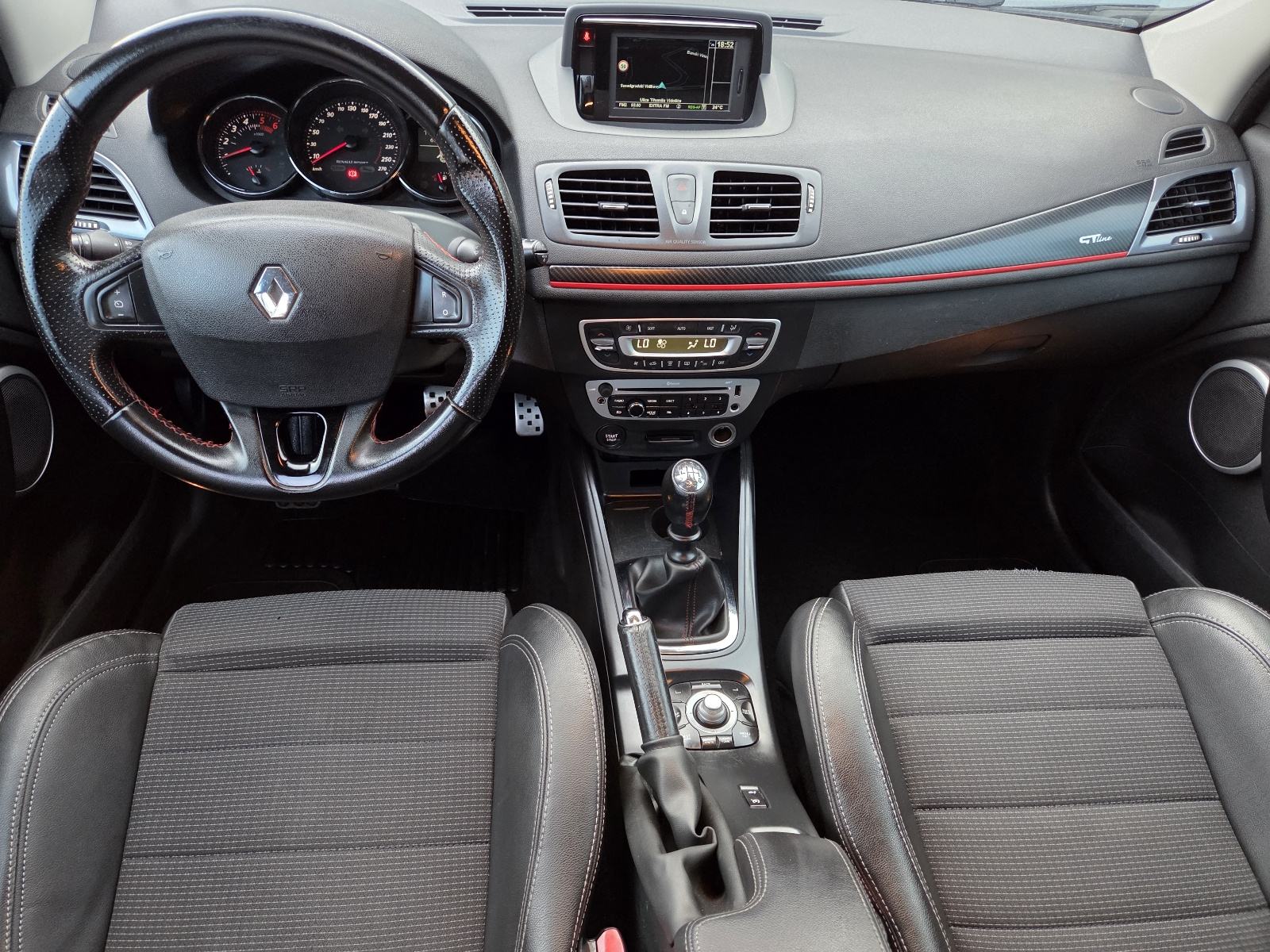 MEGANE GRANDTOUR 1,5 dCi GT LINE NAVI KOŽA, fotografija 9