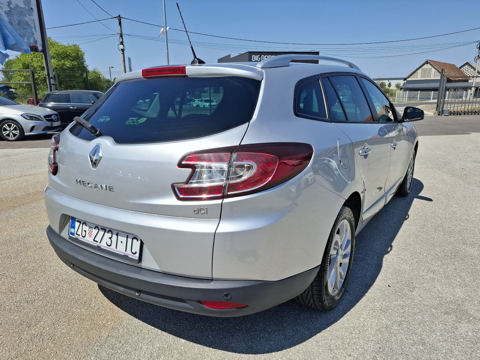 Renault Megane Grandtour 1.5 dci LIMITED-KLIMATRONIK-NAVIGACIJA, pogled izvana - slika 5
