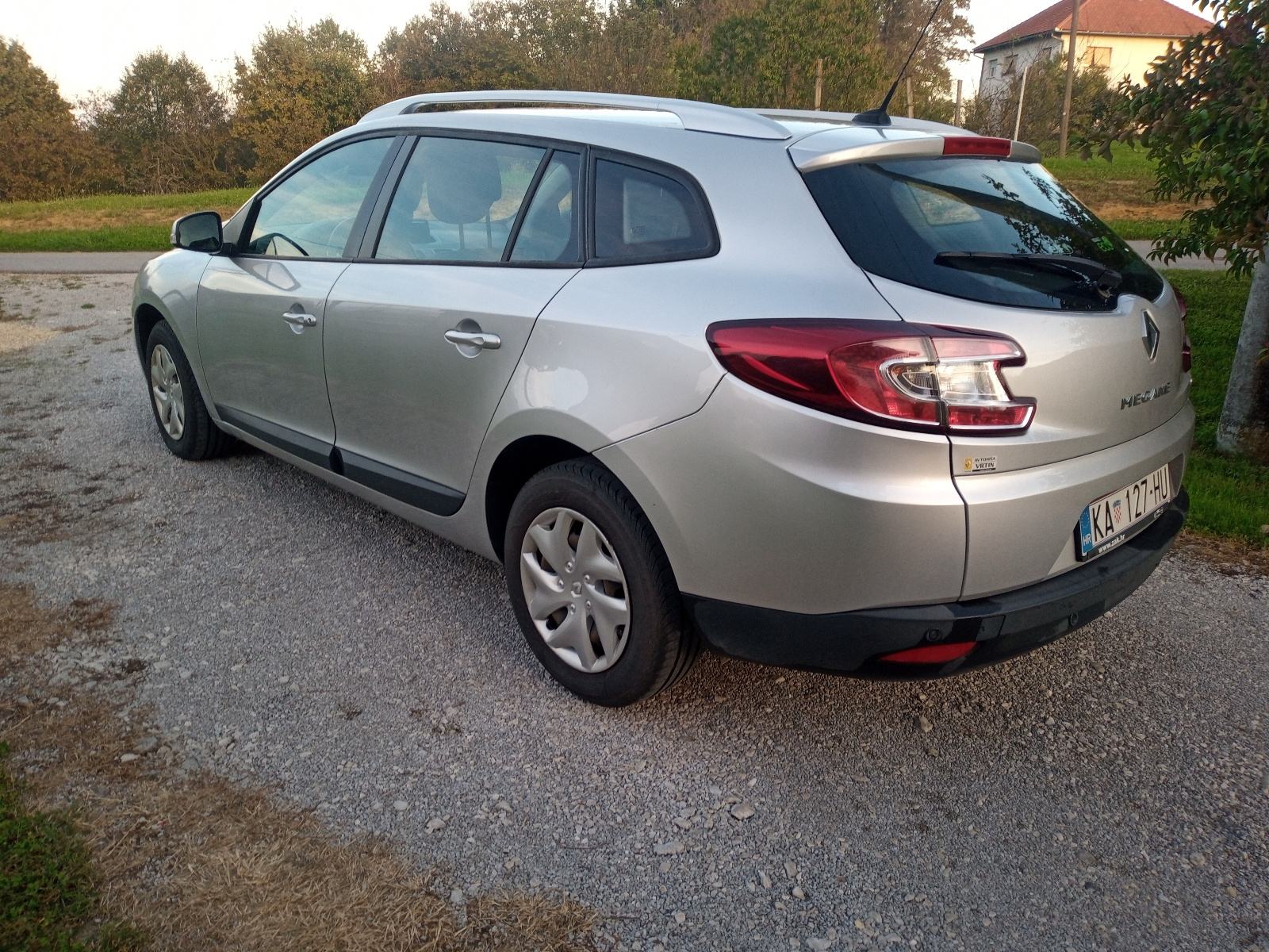 Renault Megane Grandtour 1,5 dCi registriran godinu dana!, fotografija 4