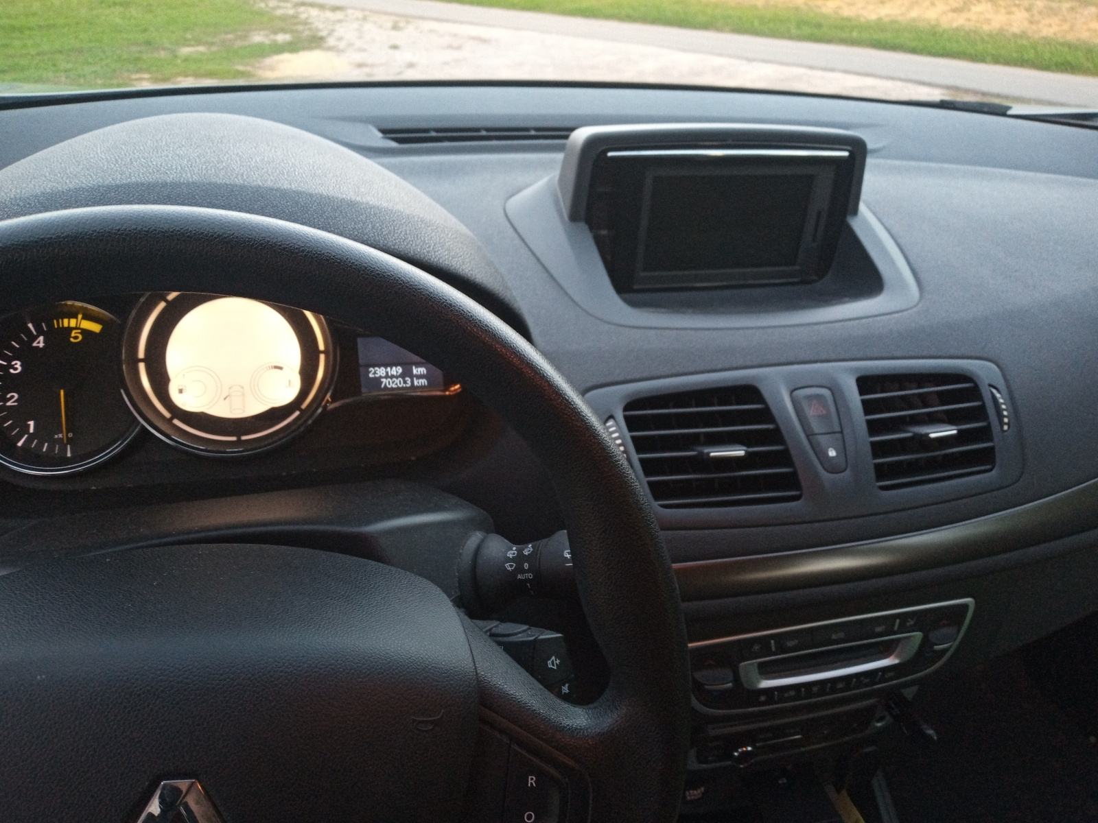 Renault Megane Grandtour 1,5 dCi registriran godinu dana!, fotografija 5