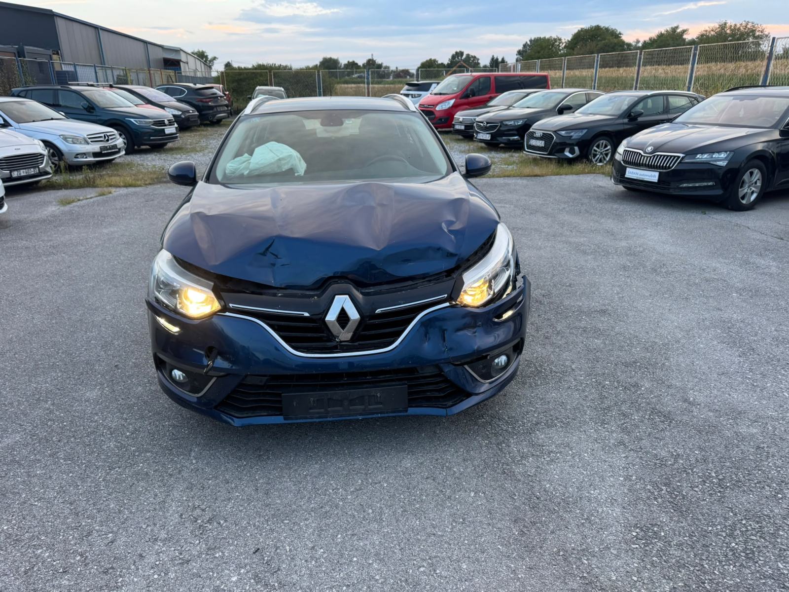 Renault Megane Grandtour 1.5 DCI *OŠTEĆEN*, fotografija 5
