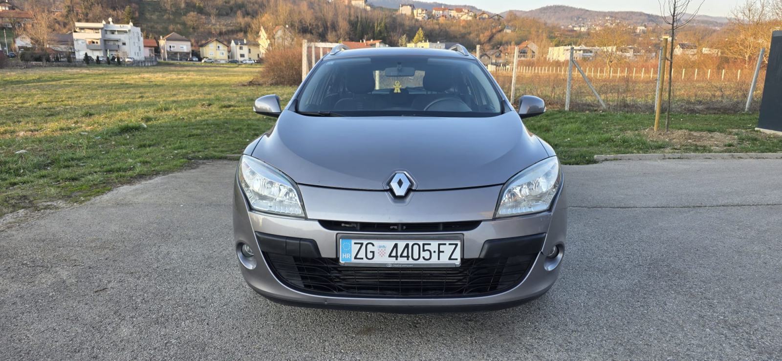 Renault Megane Grandtour 1,5 dCi reg.do 07/27,Odlicno stanje, fotografija 9