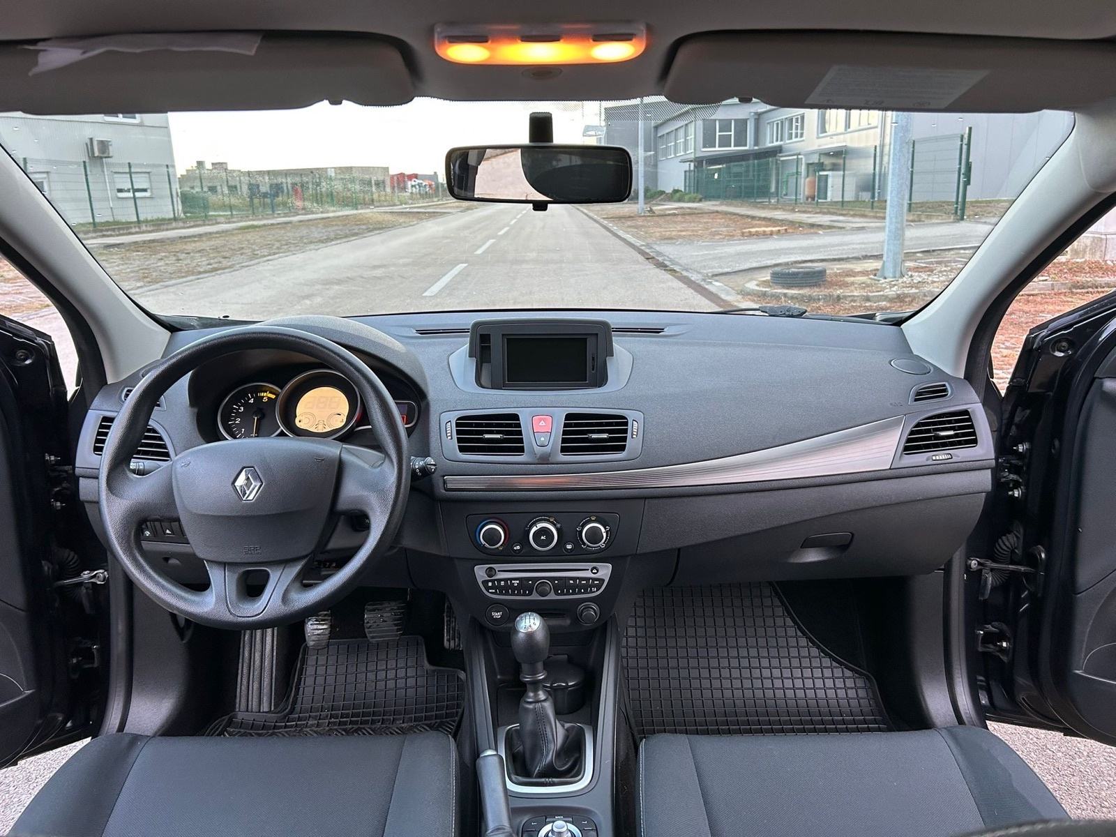 Renault Megane Grandtour 1,5 dCi, fotografija 10