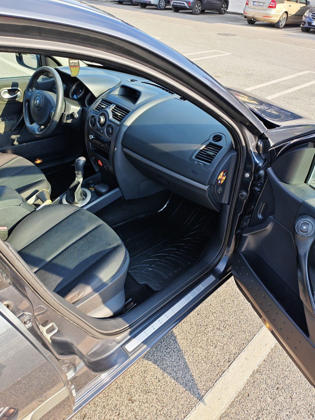 Renault Megane Grandtour 1,5 dCi, fotografija 12