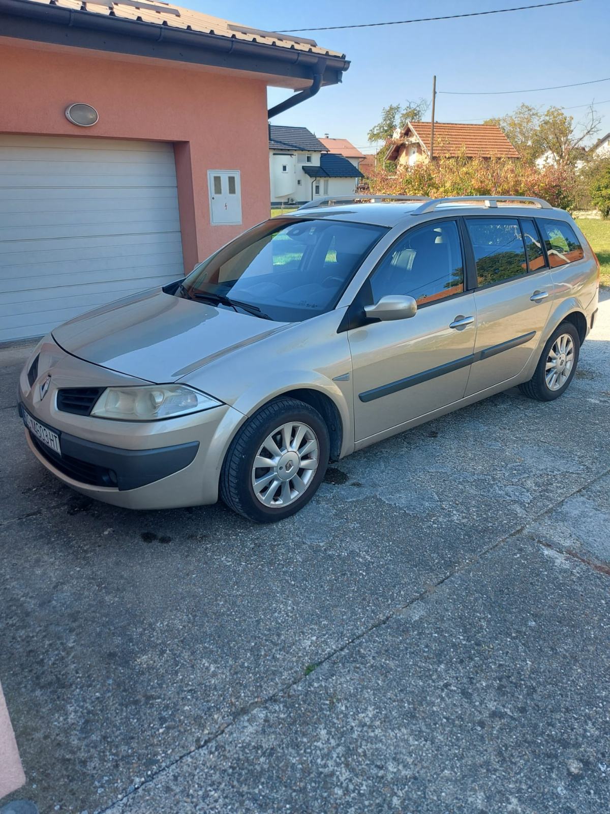 Renault Megane Grandtour 1,5 dCi, pogled izvana - slika 1