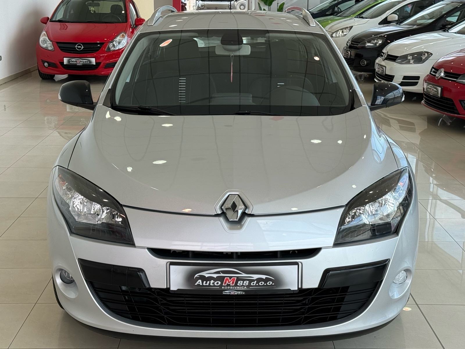 Renault Megane Grandtour 1.5 DCI⭐️121.000KM⭐️NAVI⭐️SERVISNA⭐️GARANCIJA, fotografija 2