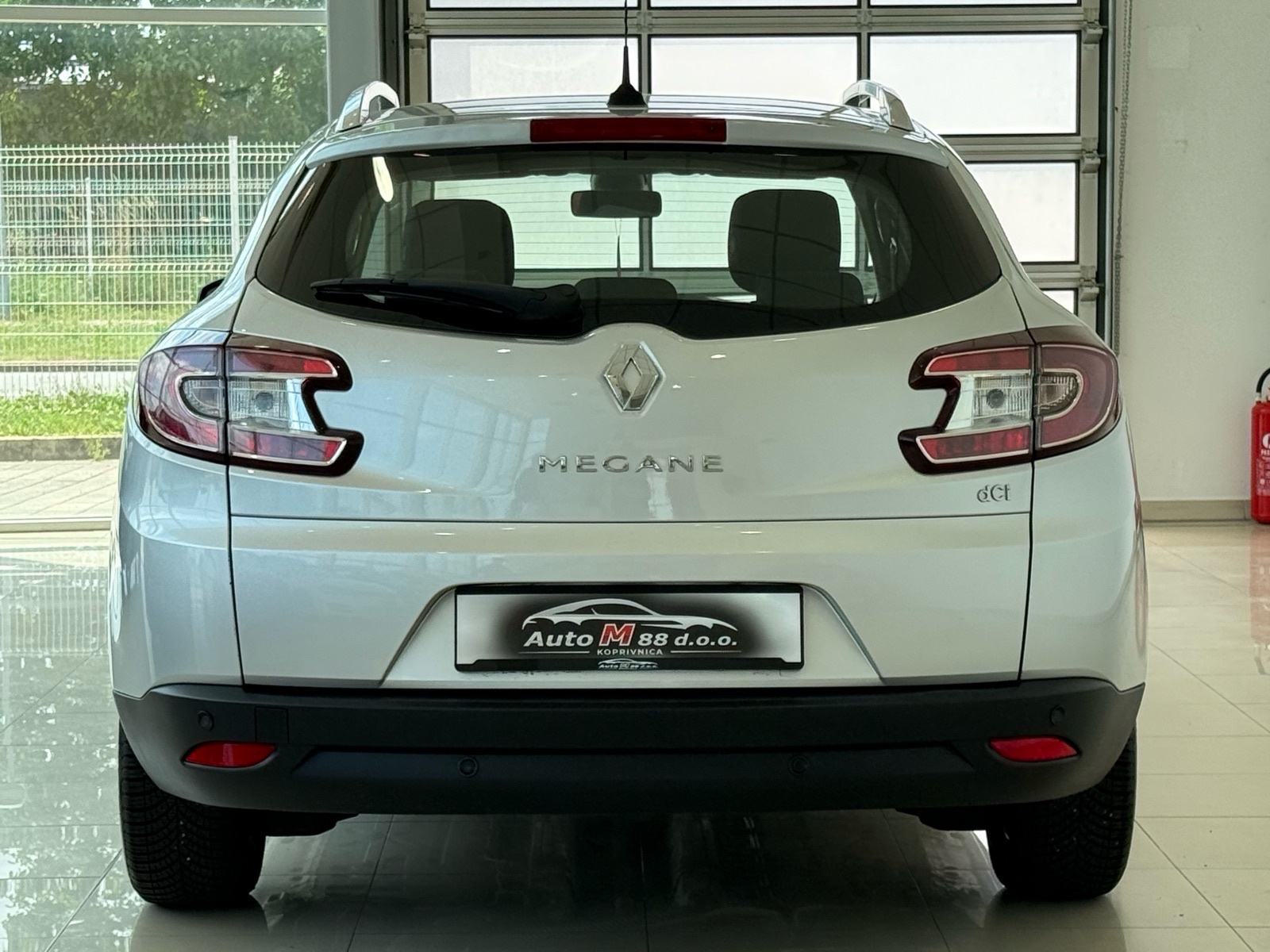 Renault Megane Grandtour 1.5 DCI⭐️121.000KM⭐️NAVI⭐️SERVISNA⭐️GARANCIJA, fotografija 7