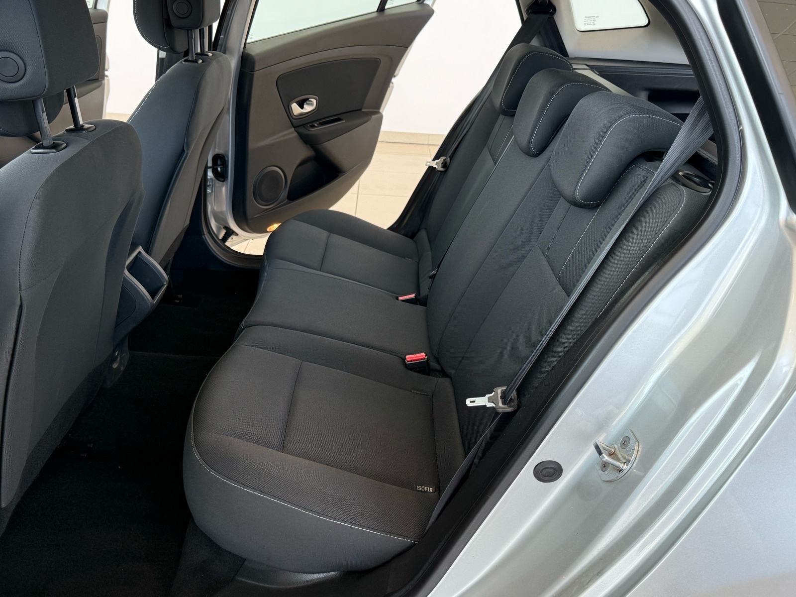 Renault Megane Grandtour 1.5 DCI⭐️121.000KM⭐️NAVI⭐️SERVISNA⭐️GARANCIJA, fotografija 14