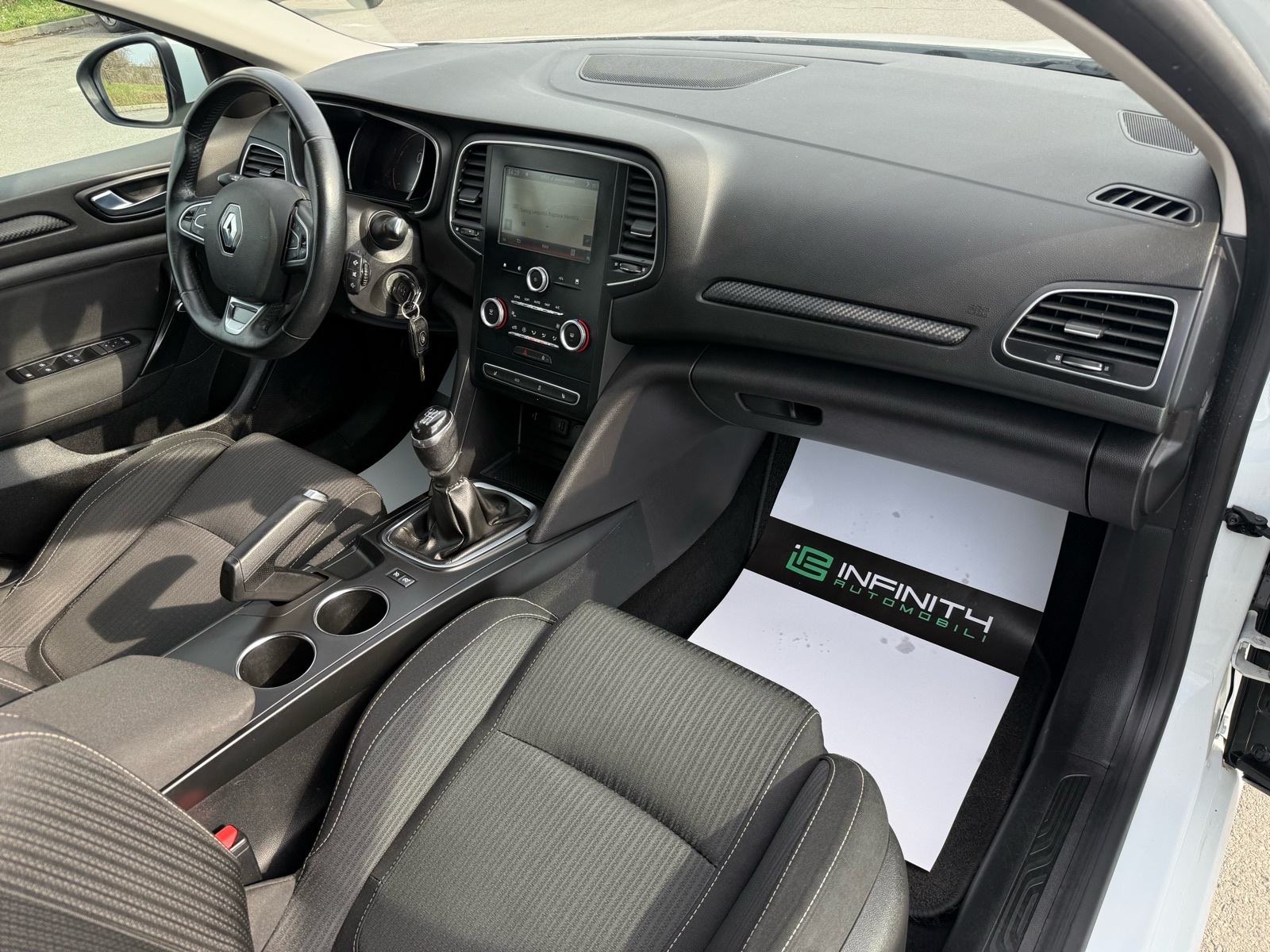 Renault Megane Grandtour 1.5dCi LEASING BEZ UČEŠĆA, NAV, VIRT,AUTKLIMA, fotografija 16
