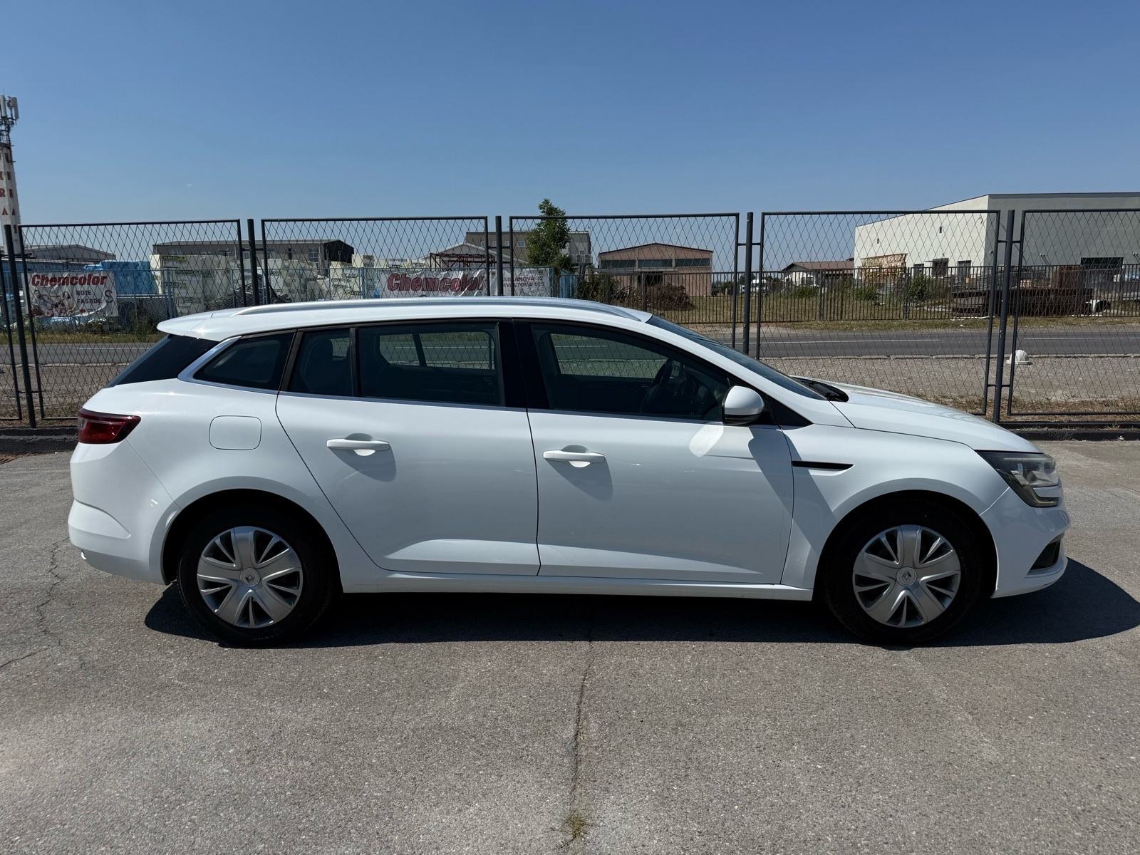 Renault Megane Grandtour 1.5dCi LEASING BEZ UČEŠĆA, NAV, VIRT,AUTKLIMA, fotografija 8