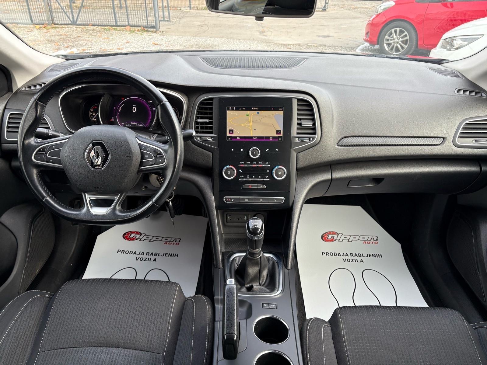 Renault Megane Grandtour 1.5dCi NAVI - TEMPOMAT - LEASING RATA 315 €, fotografija 12