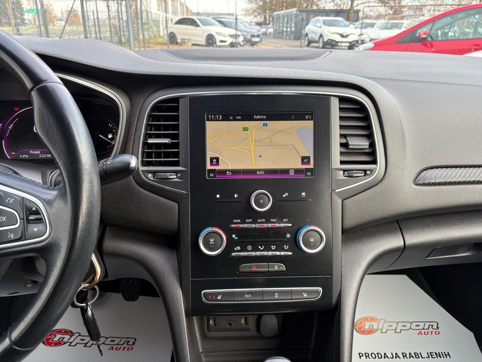 Renault Megane Grandtour 1.5dCi NAVI - TEMPOMAT - LEASING RATA 315 €, fotografija 15