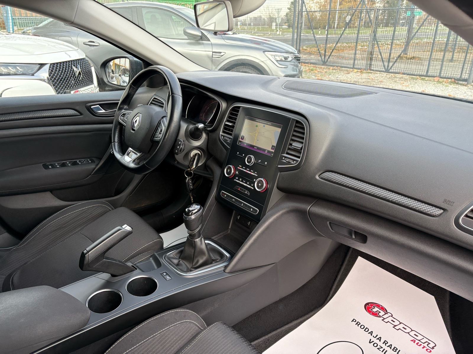 Renault Megane Grandtour 1.5dCi NAVI - TEMPOMAT - LEASING RATA 315 €, fotografija 18