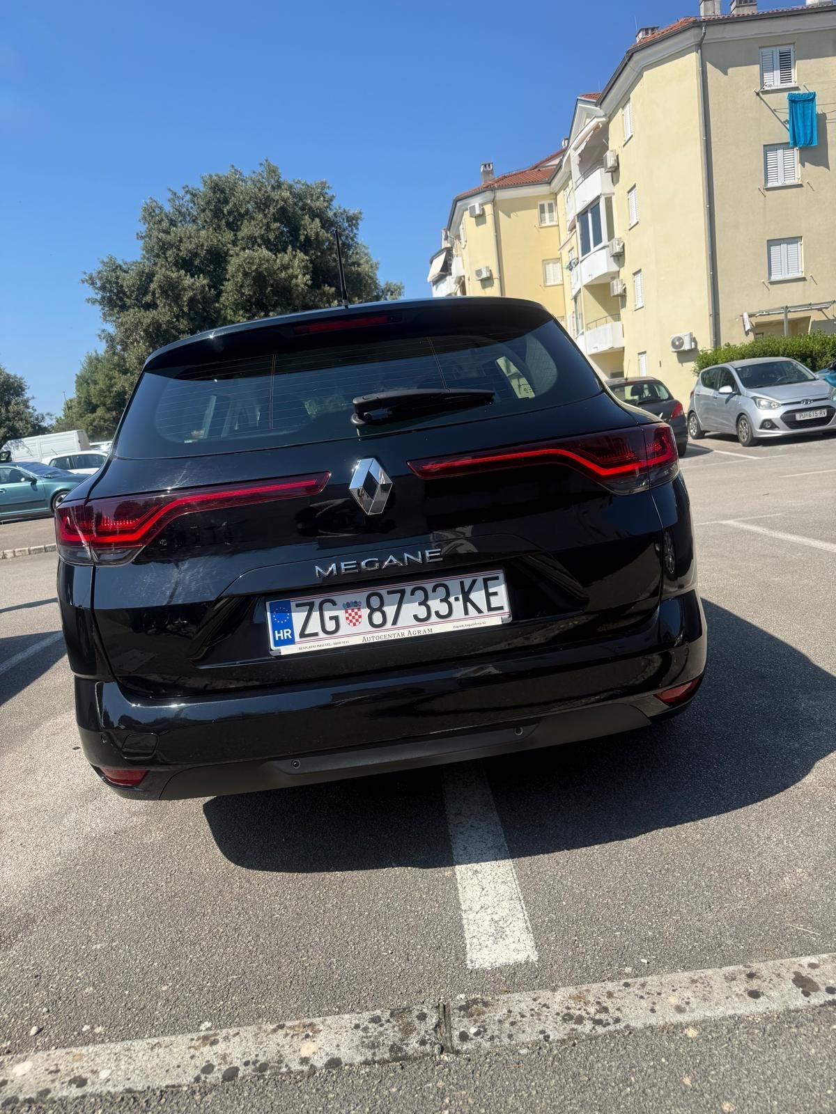 Renault Megane Grandtour Blue dCi 115 automatik, fotografija 4
