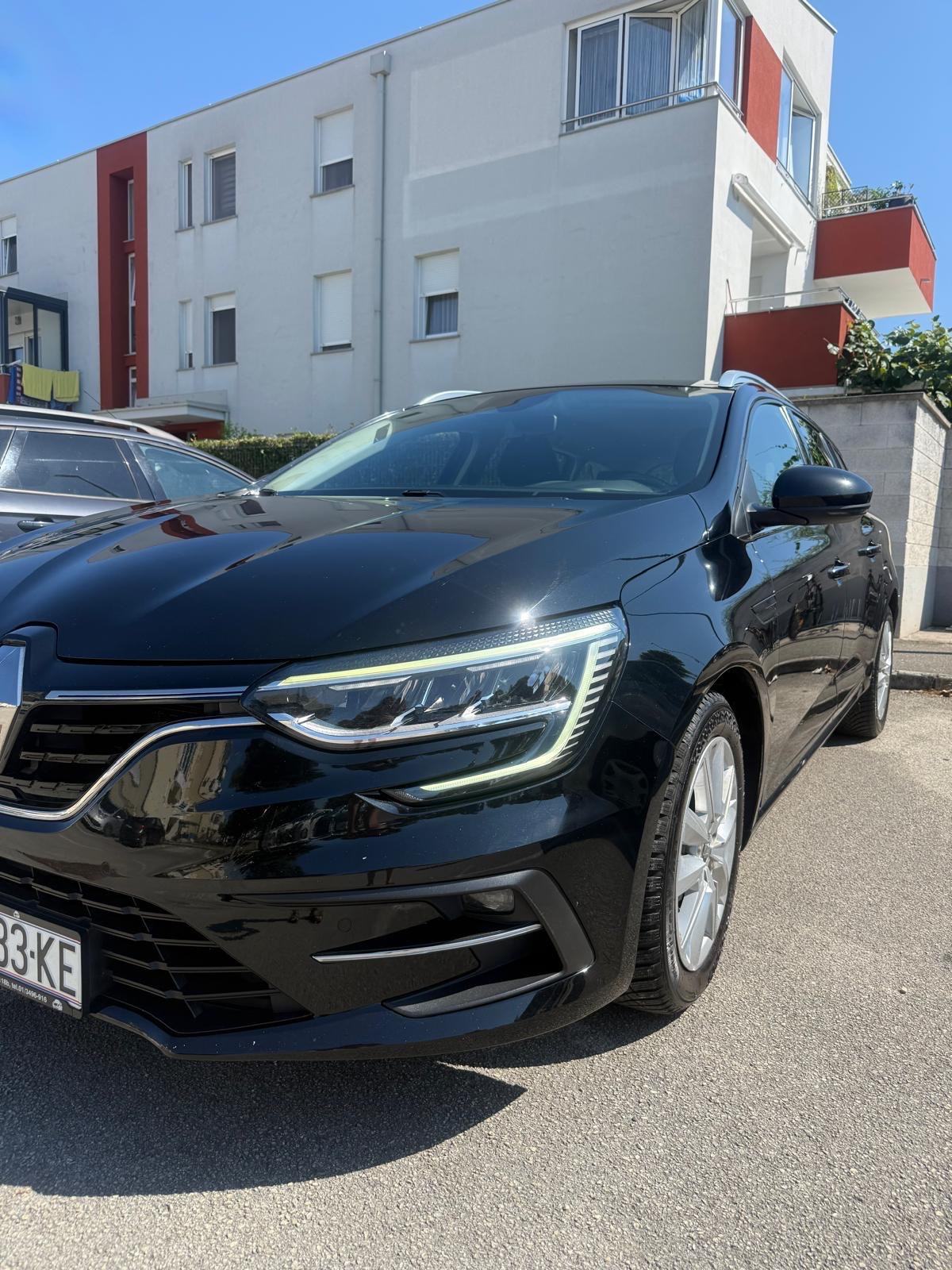 Renault Megane Grandtour Blue dCi 115 automatik, fotografija 6