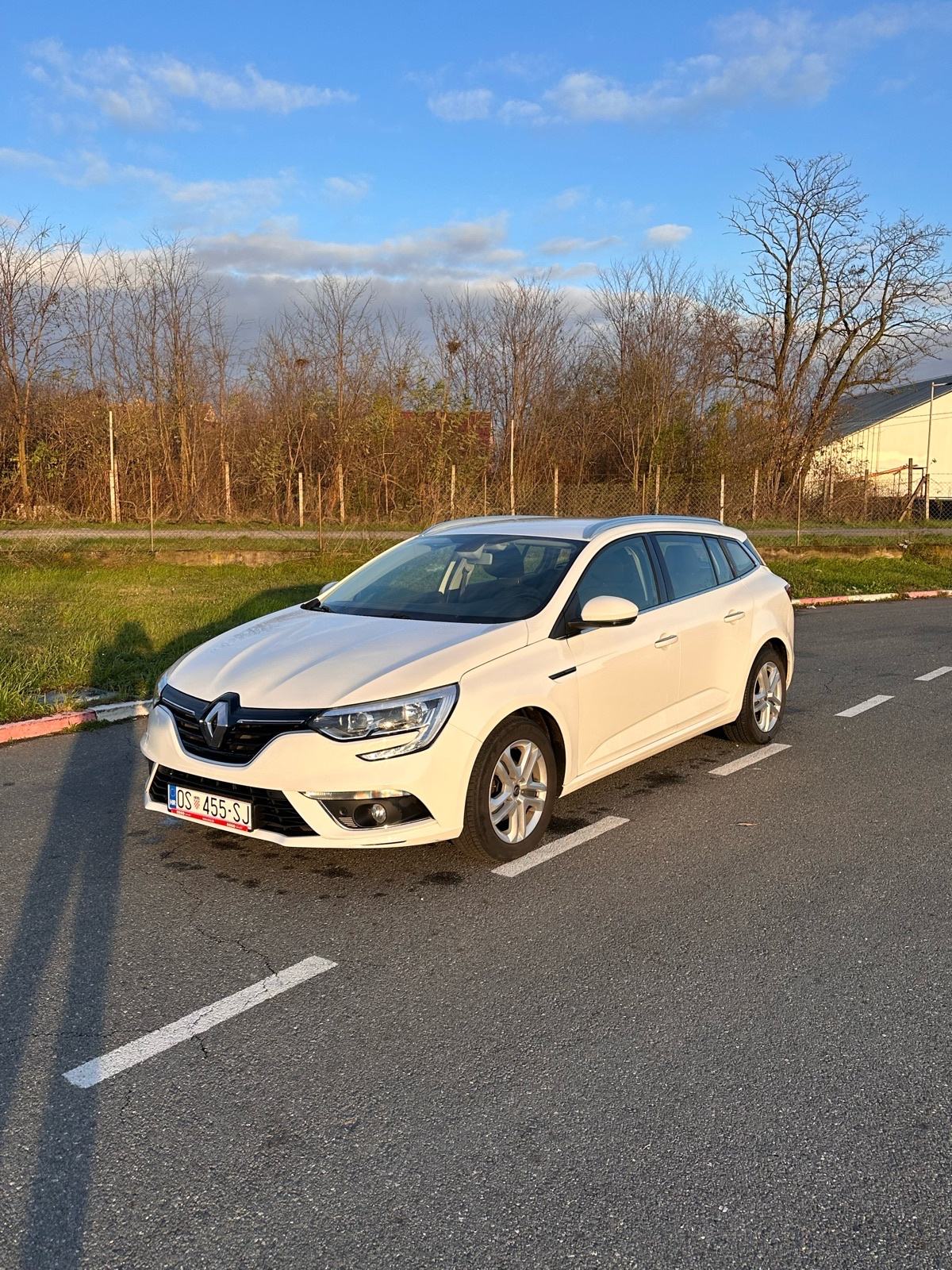 Renault Megan 1.5 dCi 115 *118tkm*2020g., pogled izvana - slika 4