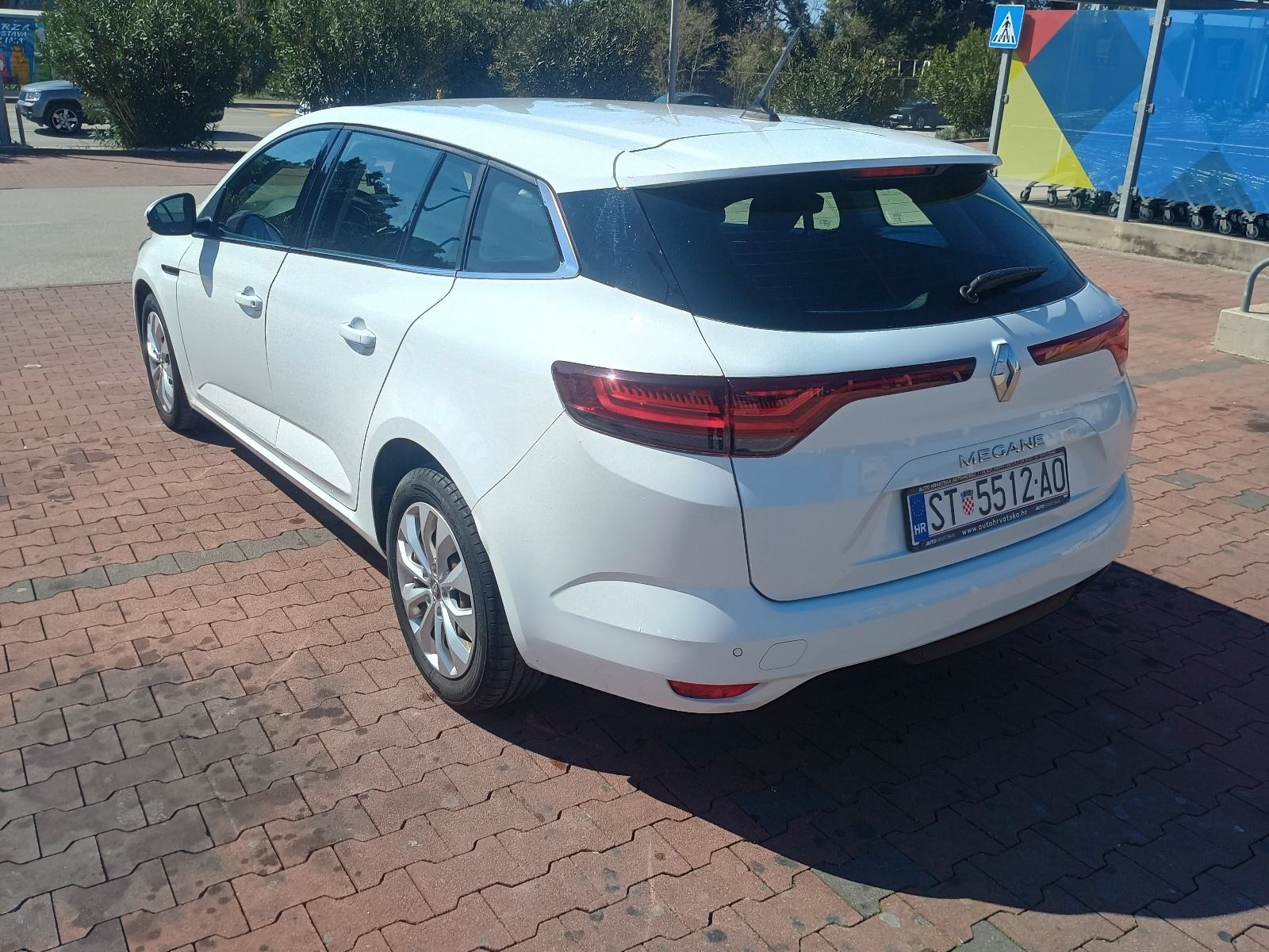 Renault Megane Grandtour Blue dCi 115, fotografija 6
