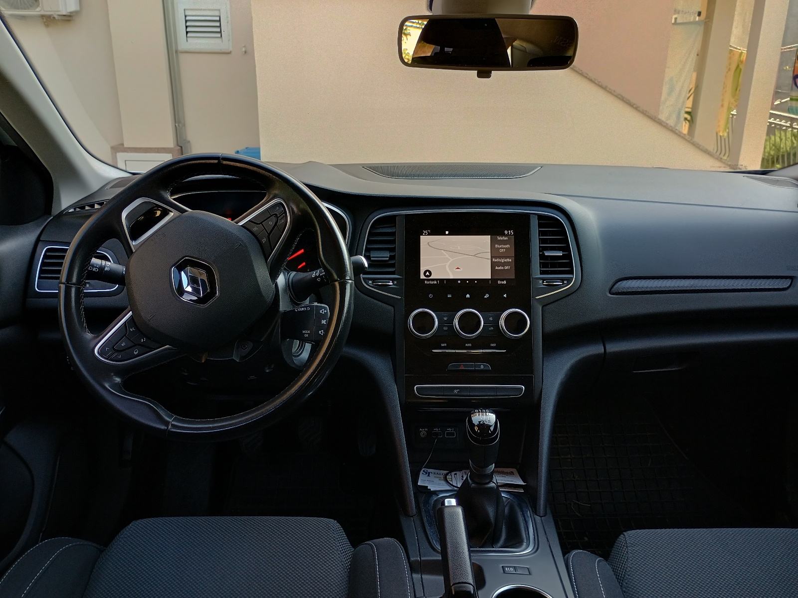 Renault Megane Grandtour Blue dCi 115, fotografija 10