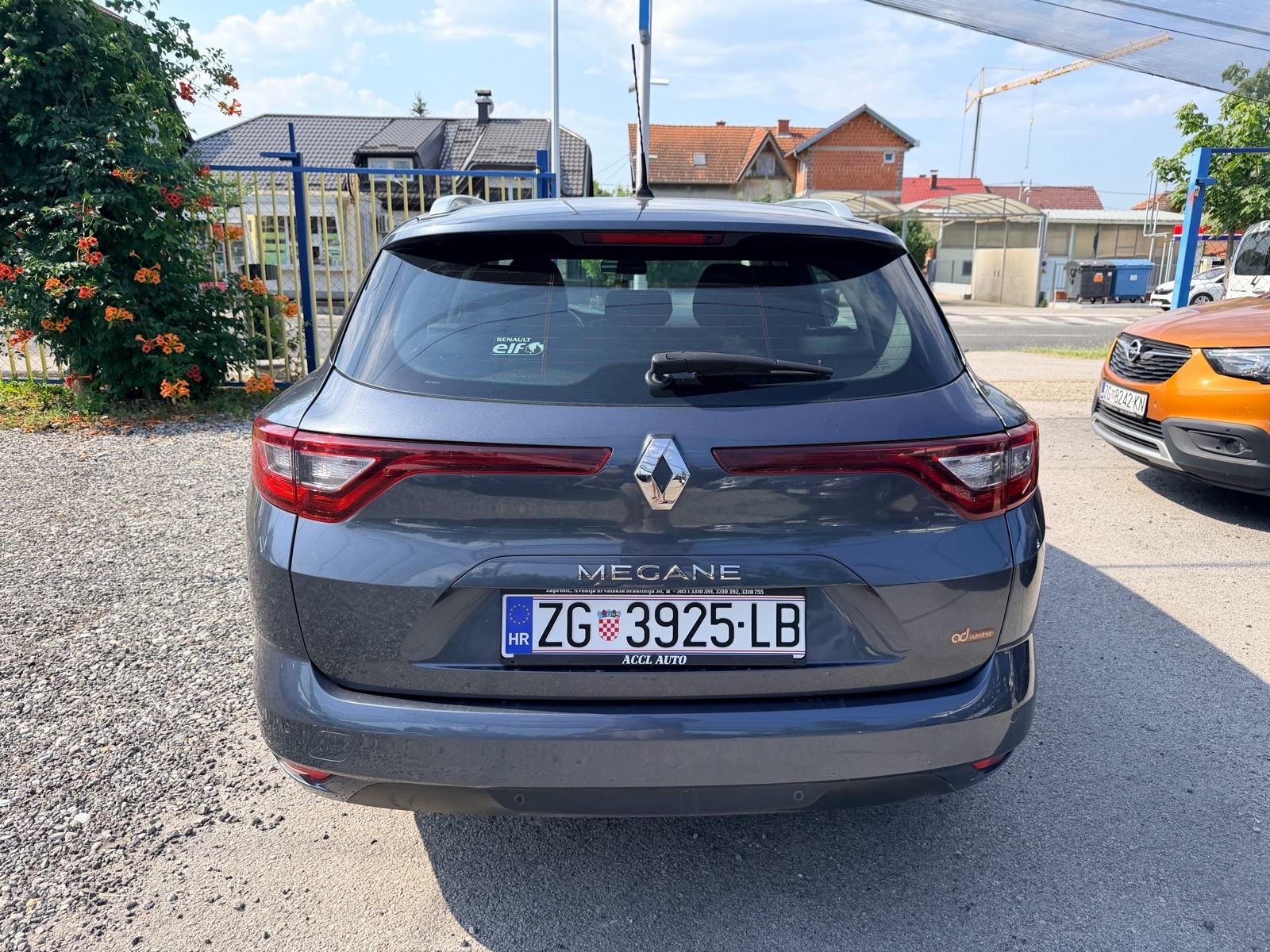 Renault Megane Grandtour Blue dCi 115, fotografija 6