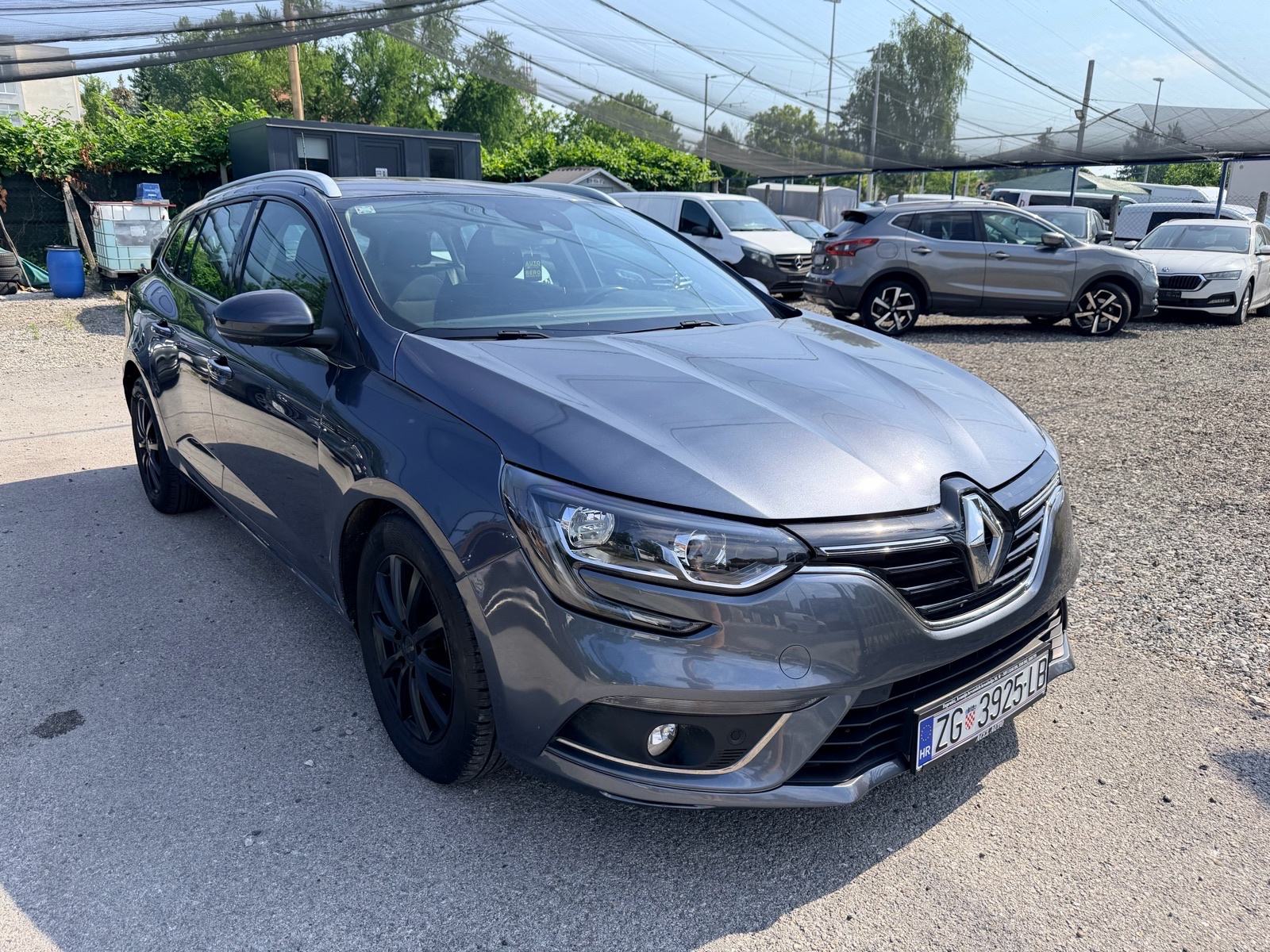 Renault Megane Grandtour Blue dCi 115, fotografija 3