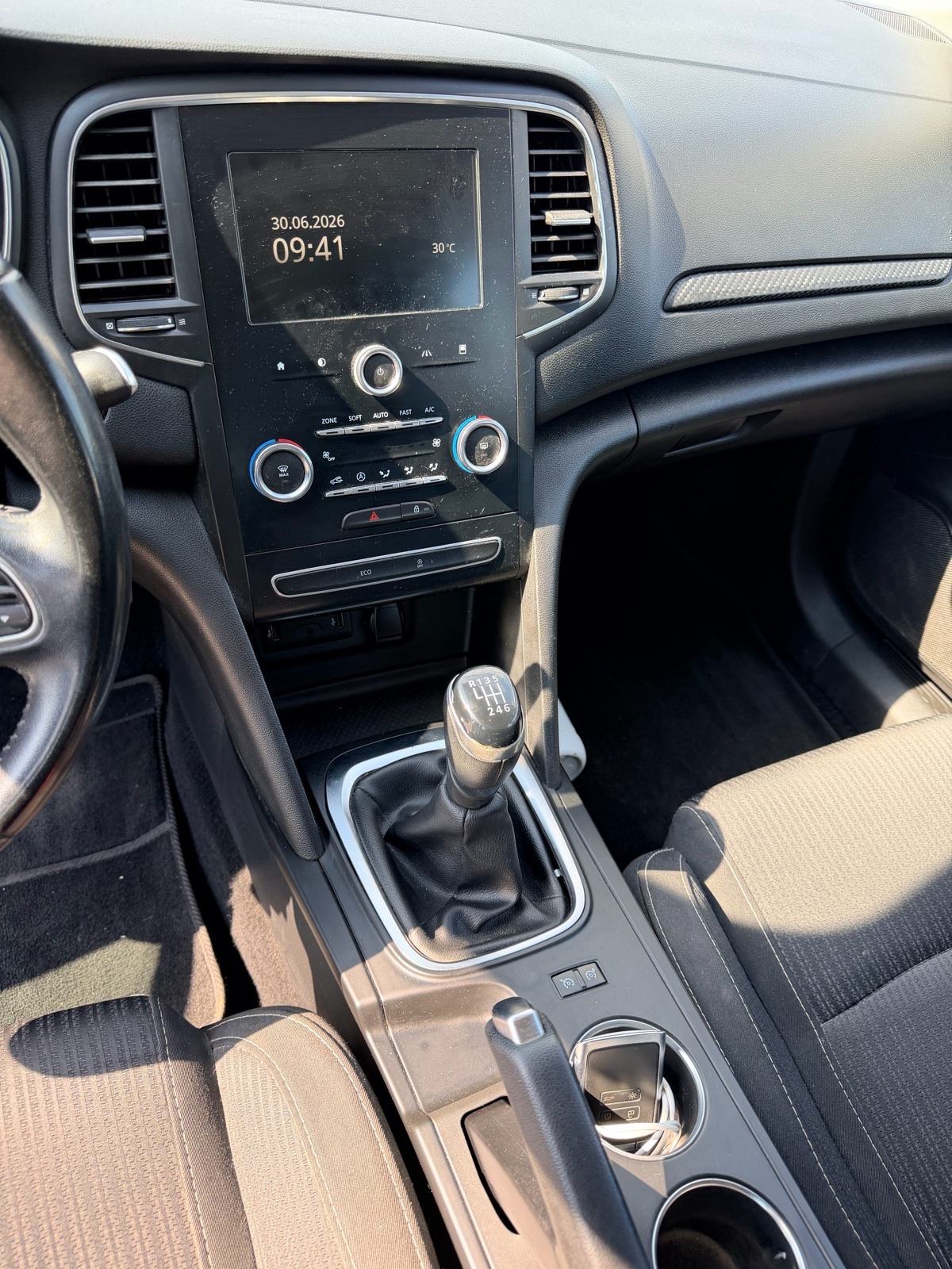 Renault Megane Grandtour Blue dCi 115, fotografija 16