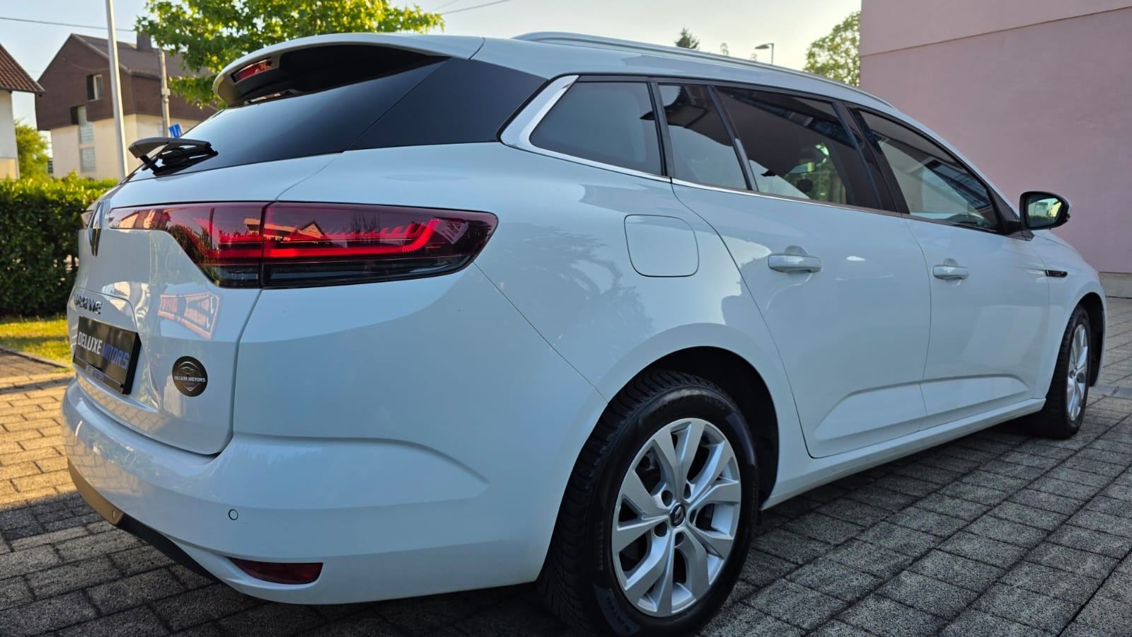 Renault Megane Grandtour Blue dCi 115 HR vozilo, fotografija 6