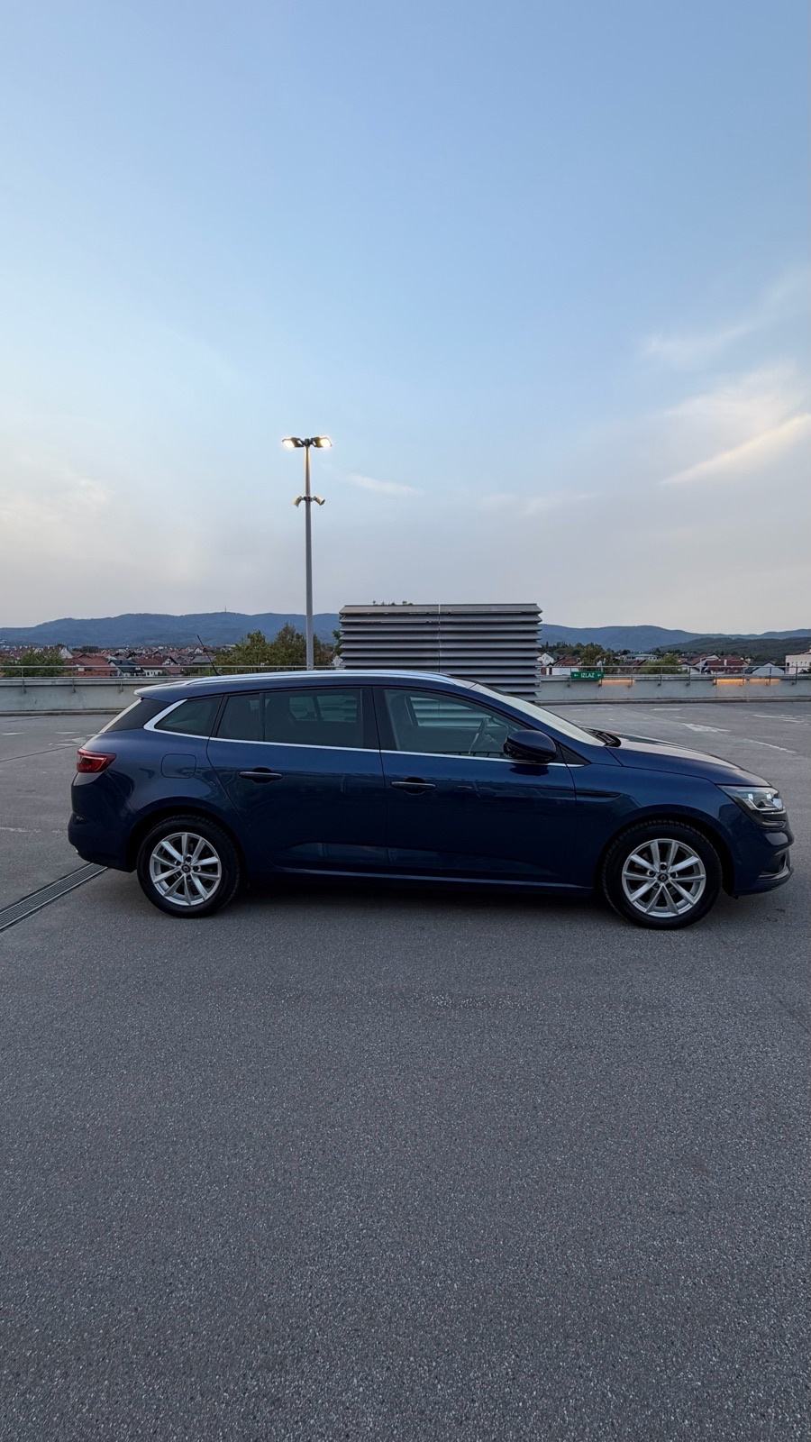 Renault Megane Grandtour Blue dCi 115, fotografija 4