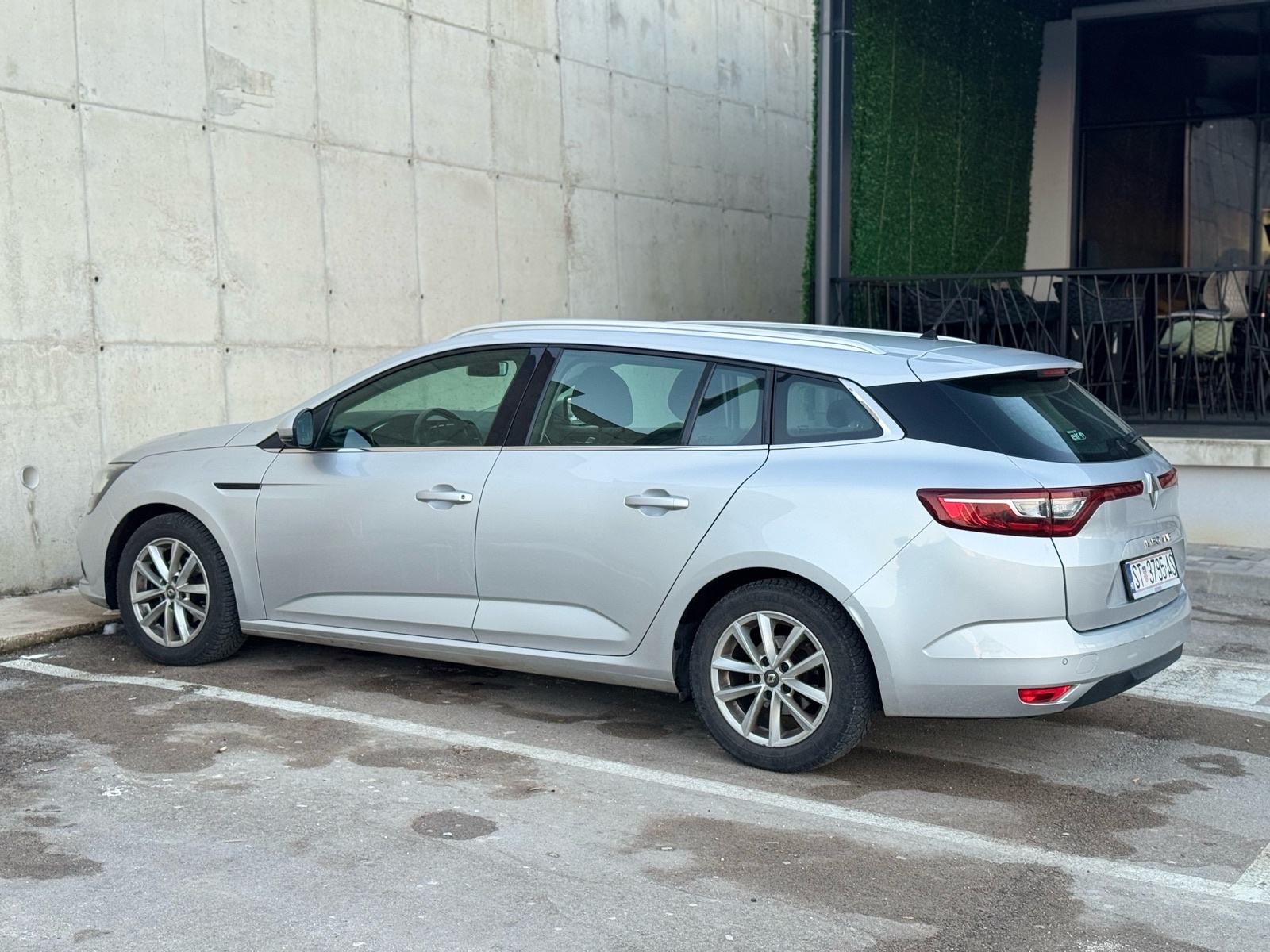 Renault Megane Grandtour dCi 110 automatik, fotografija 2