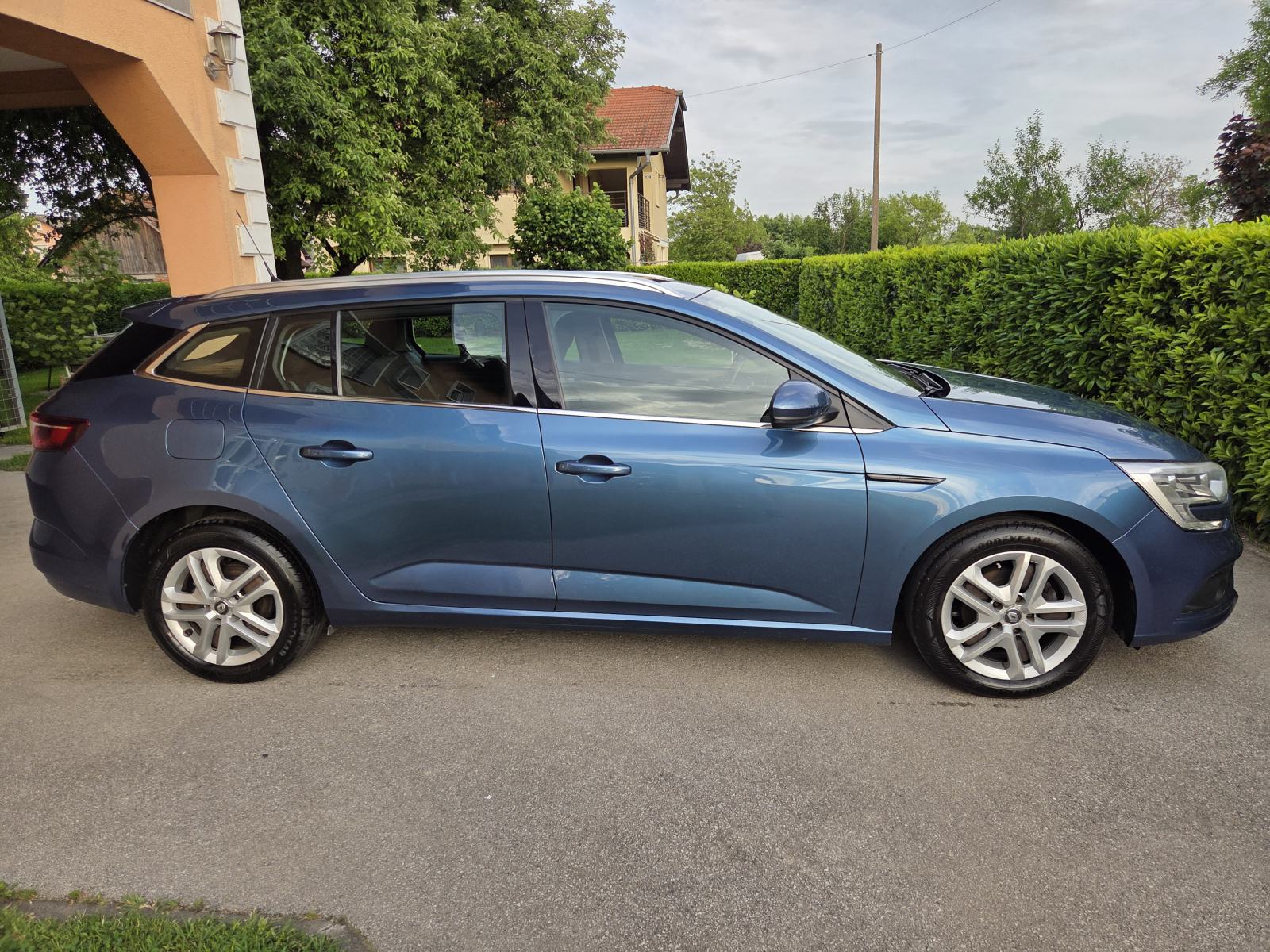 Renault Megane Grandtour dCi 110 #ODLIČAN, MOGUČA ZAMJENA#, fotografija 8