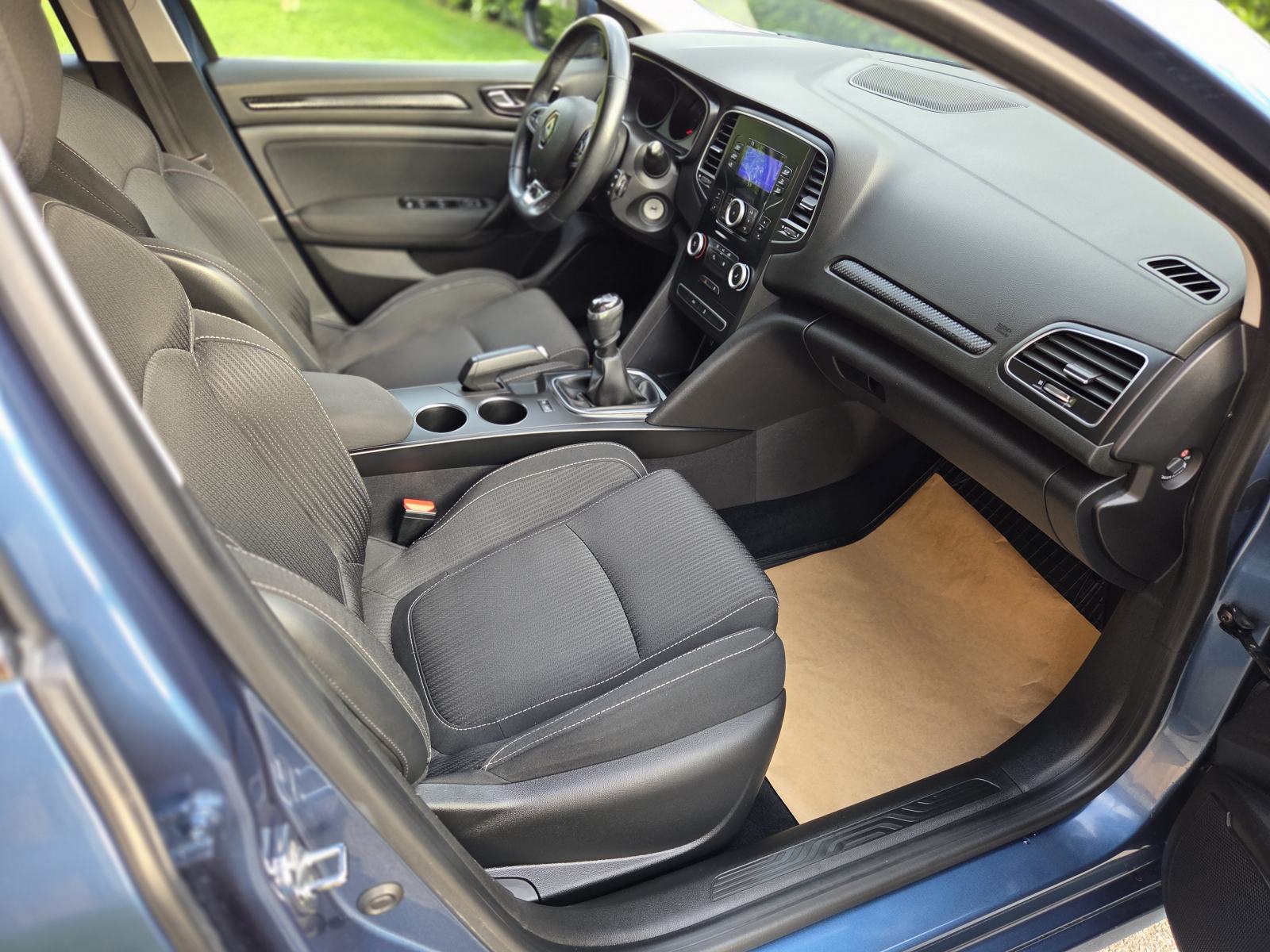 Renault Megane Grandtour dCi 110 #ODLIČAN, MOGUČA ZAMJENA#, fotografija 13