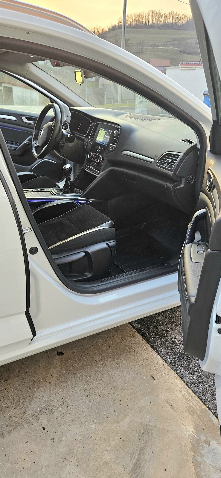 Renault Megane Grandtour VELIKI SERVIS, fotografija 11