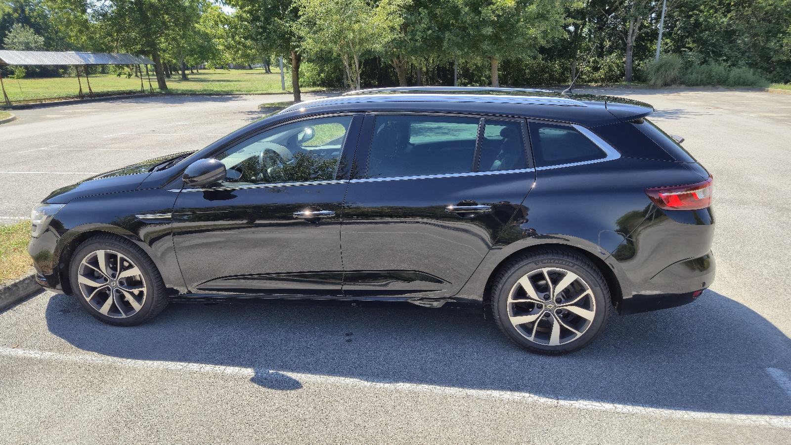 Renault Megane Grandtour dCi 130, fotografija 3
