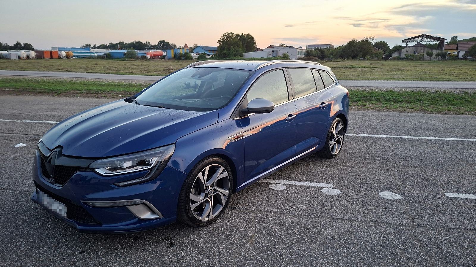 Renault Megane Grandtour dCi 165 GT automatik, fotografija 4