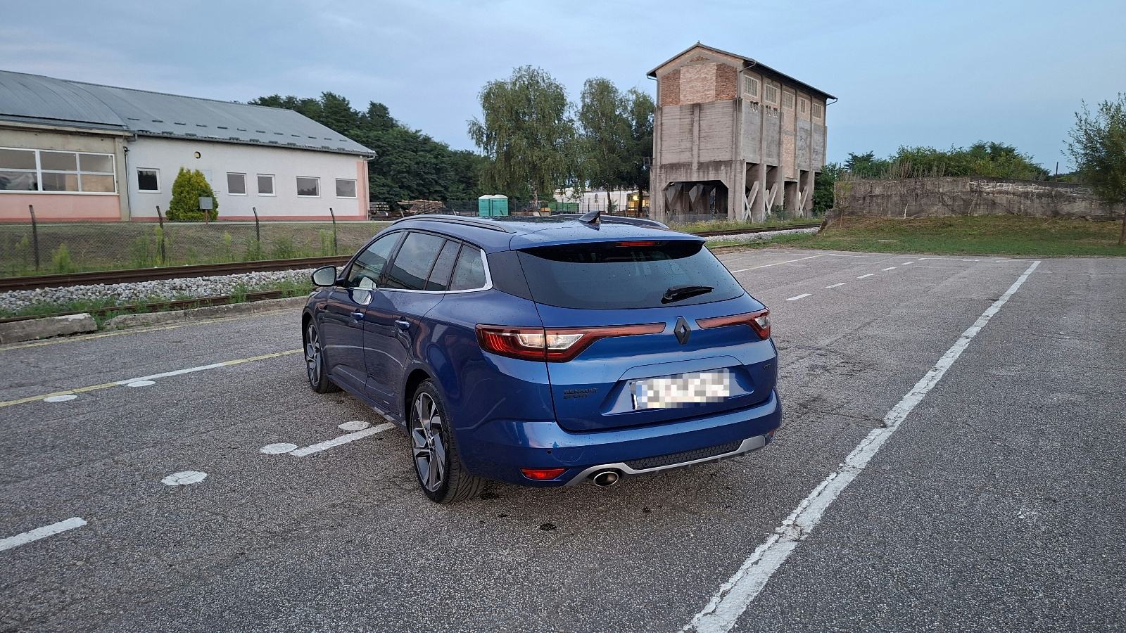 Renault Megane Grandtour dCi 165 GT automatik, fotografija 5